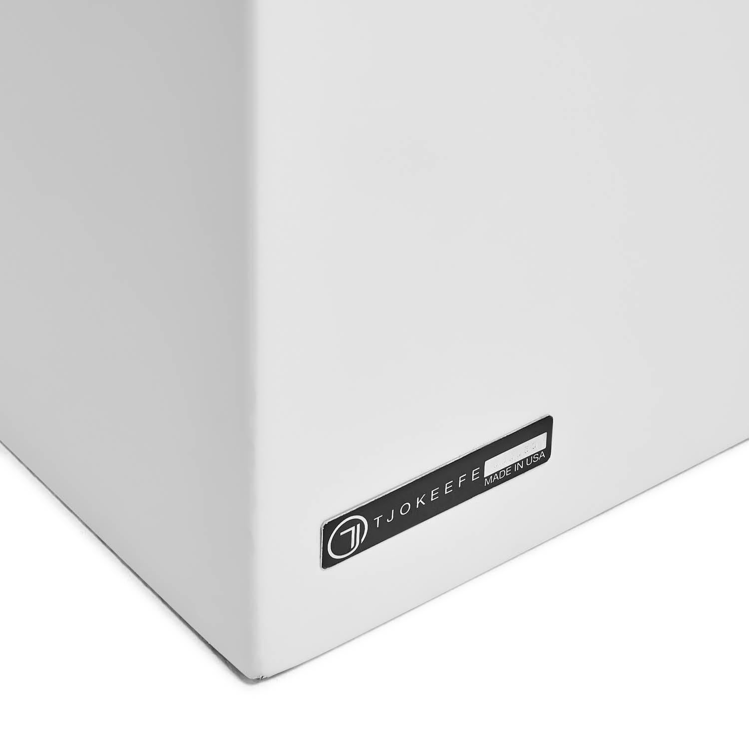 3:1 - Powder-Coated Steel Minimal Geometric Sculptural Nesting Table 'Set of 3' For Sale 2