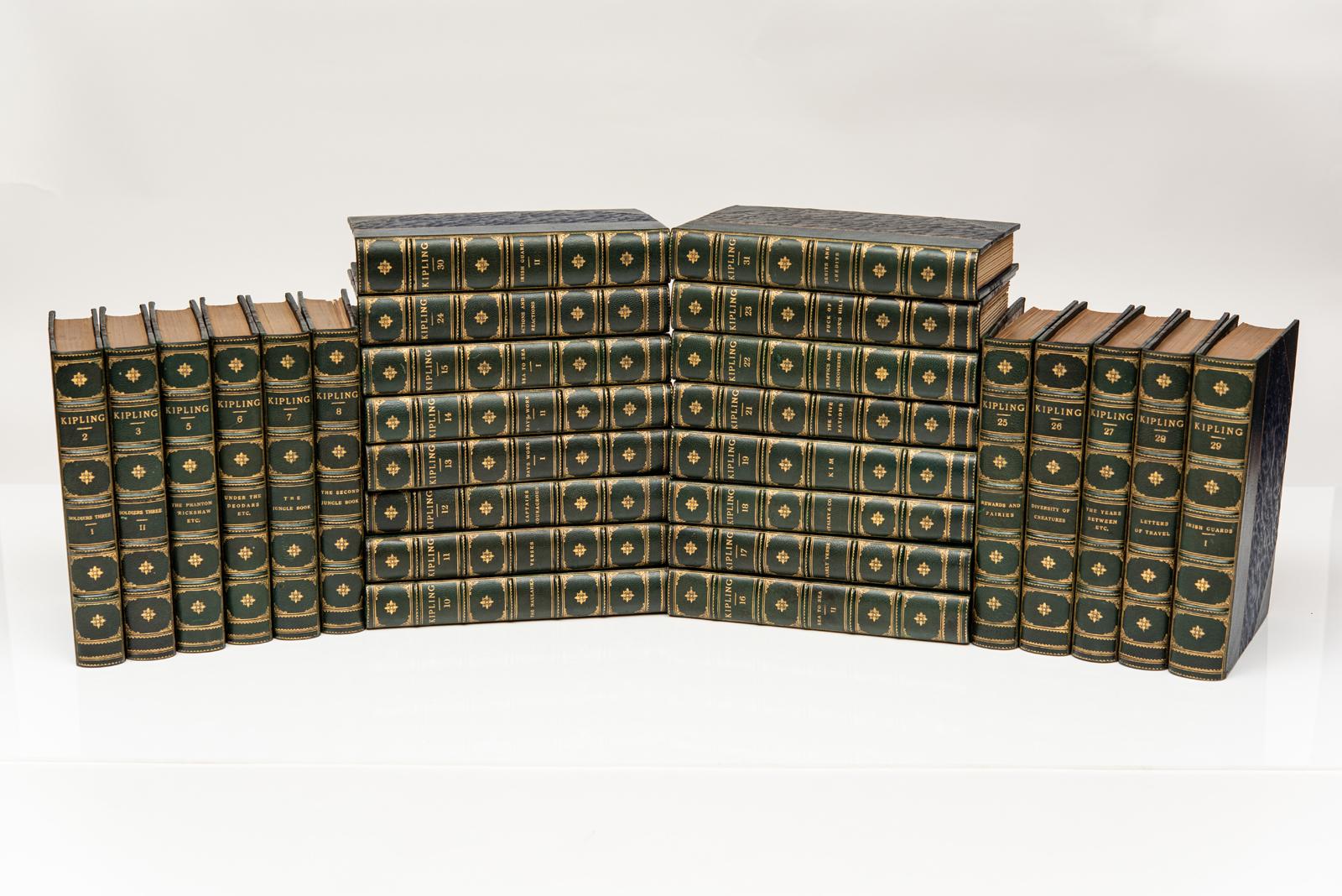 31 Vol. Rudyard Kipling, Escritos en prosa y en verso de Rudyard Kipling siglo XX en venta
