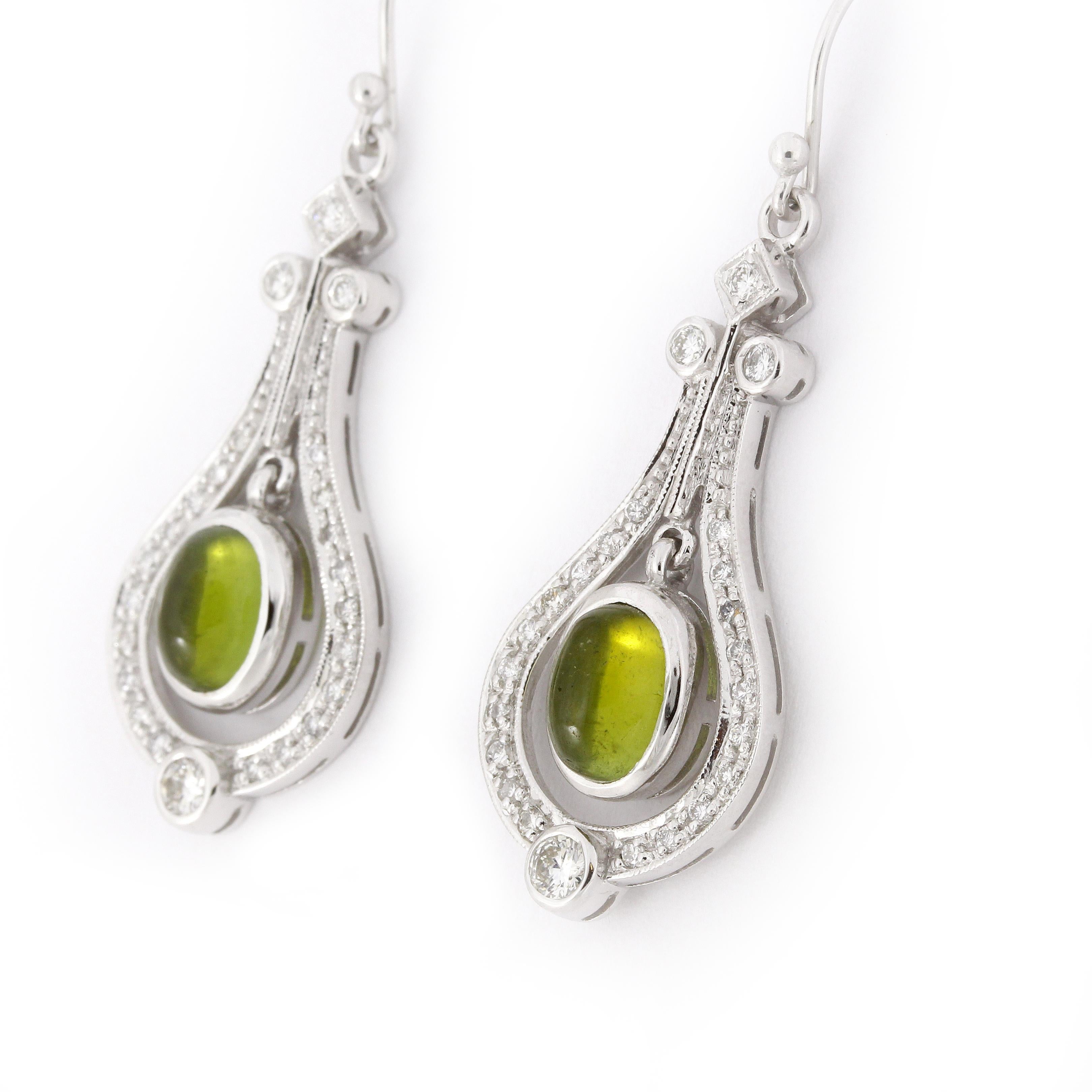 Contemporary 3.10 Carat Cabochon Peridot Diamond Drop Earrings For Sale