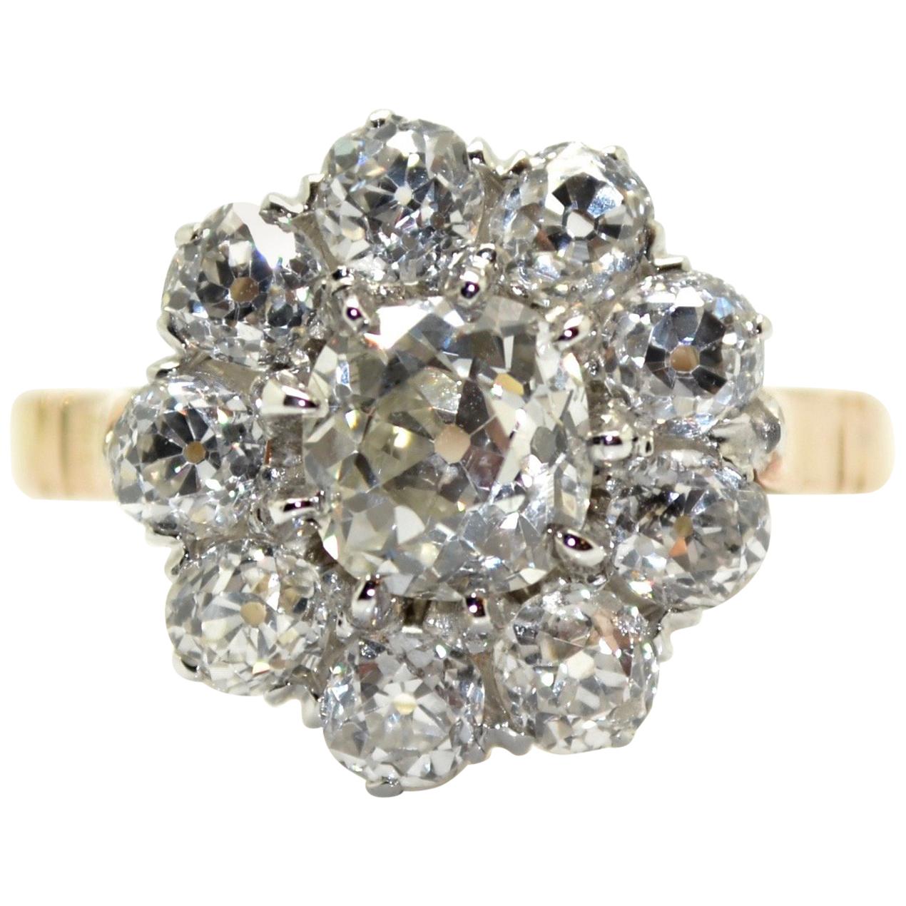 3.10 Carat diamonds 18 Karat Yellow Gold and Platinum Engagement Cluster Ring