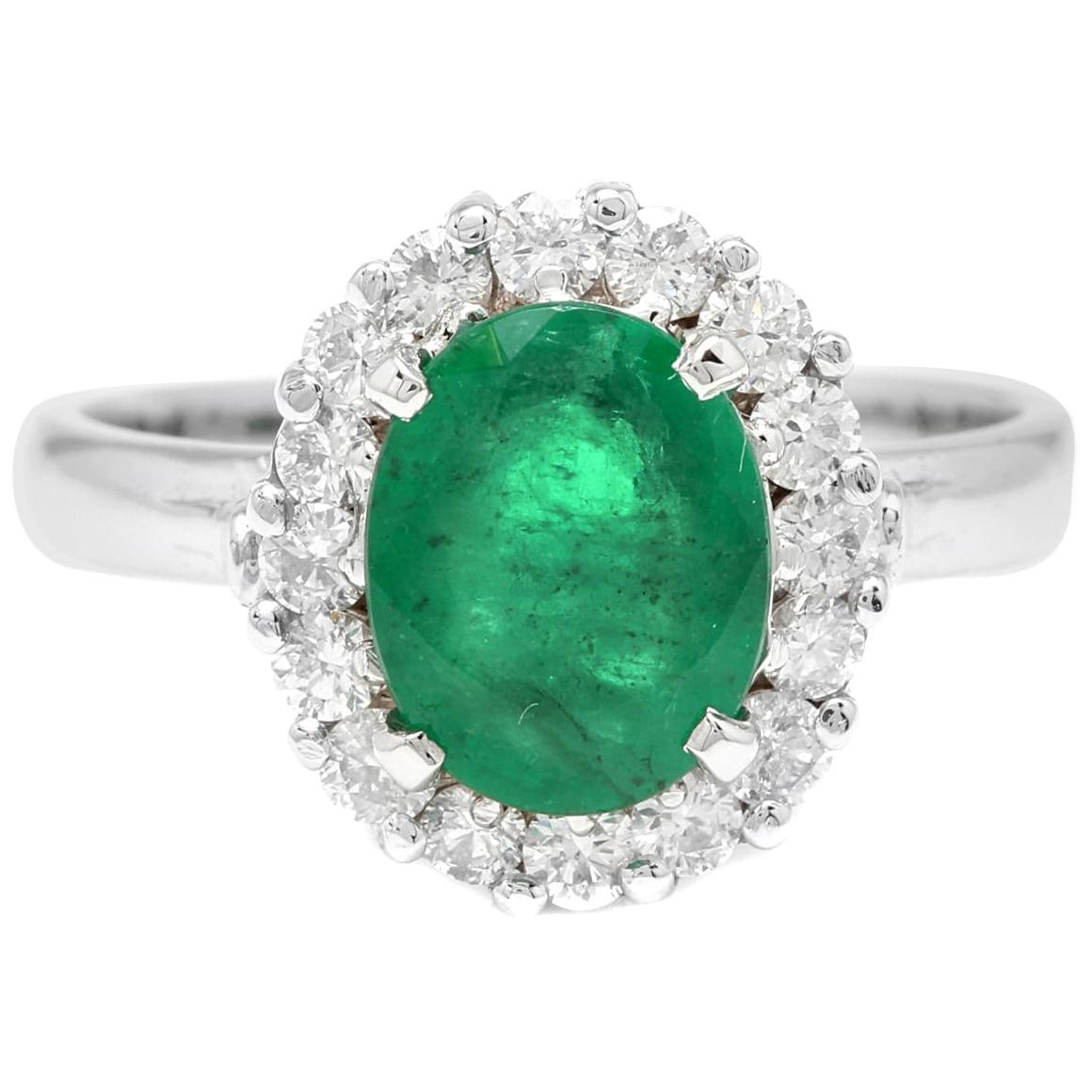 3.10 Carat Exquisite Emerald and Diamond 14 Karat Solid White Gold Ring For Sale