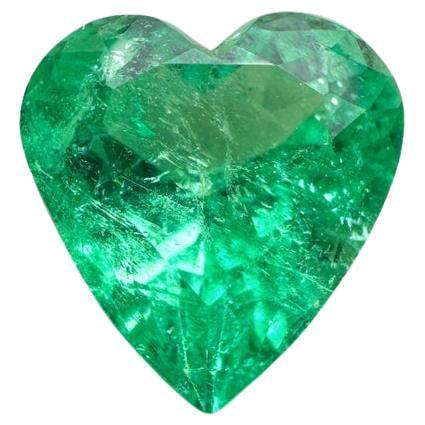 3.10 Carat Heart-Cut Colombian Emerald  Yellowish Green 10.2x9.8 Loose Gemstone