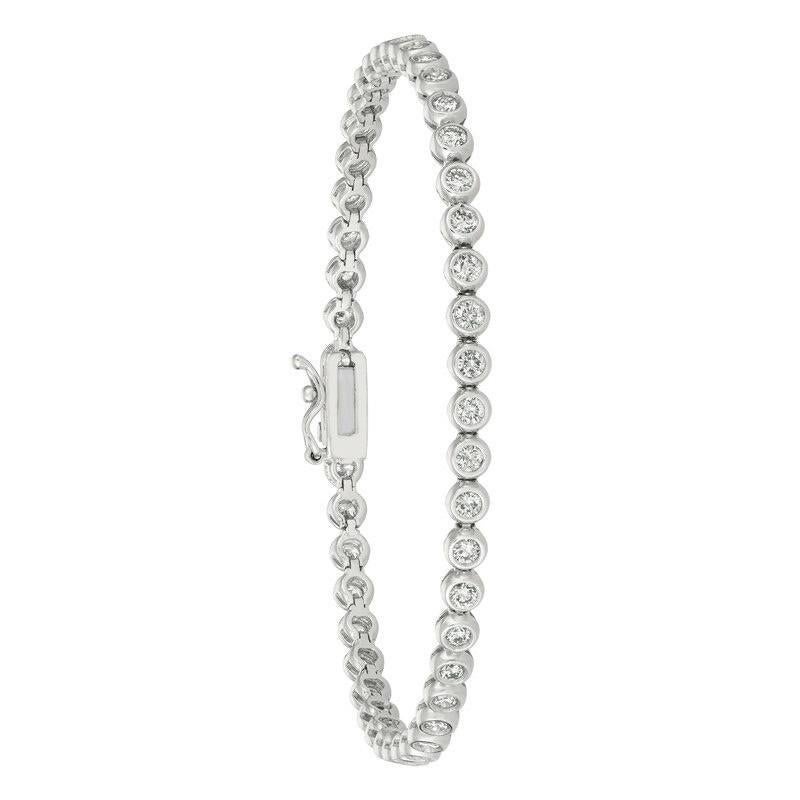Taille ronde Bracelet à chaton en or blanc 14 carats avec diamants naturels de 3,10 carats G SI en vente