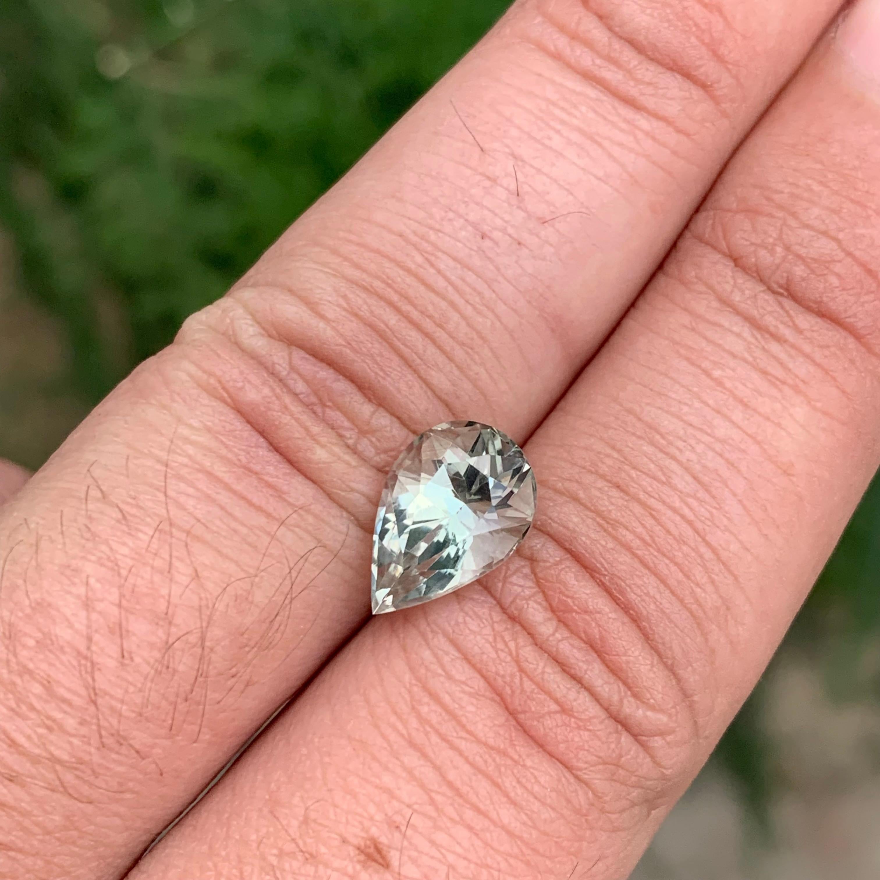 3.10 Carat Natural Loose Green Amethyst Pear Shape Gemstone (Améthyste verte en forme de poire) en vente 6