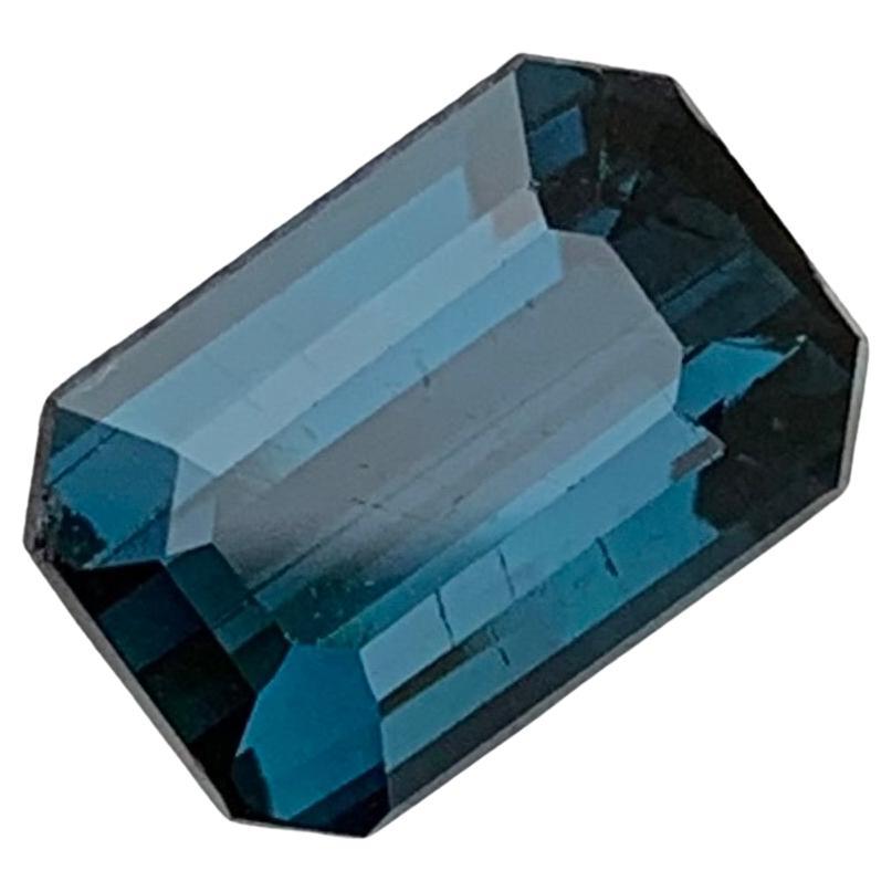 Pierre précieuse en forme d'émeraude, tourmaline indicolite naturelle non sertie de 3,10 carats pour bijoux 