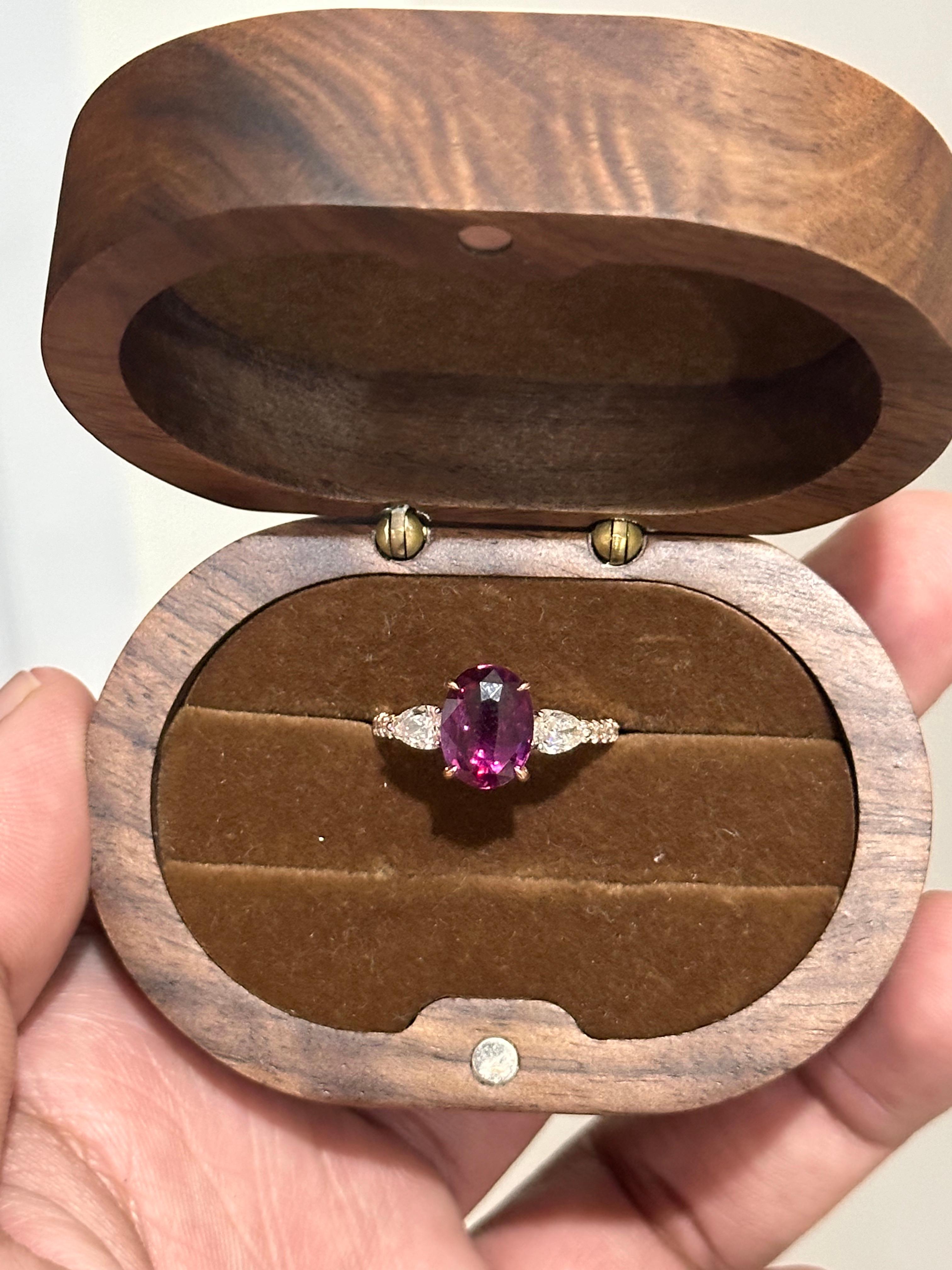 Oval Cut 3.10 Carat Ruby (No-Heat) Diamond Cocktail Ring For Sale