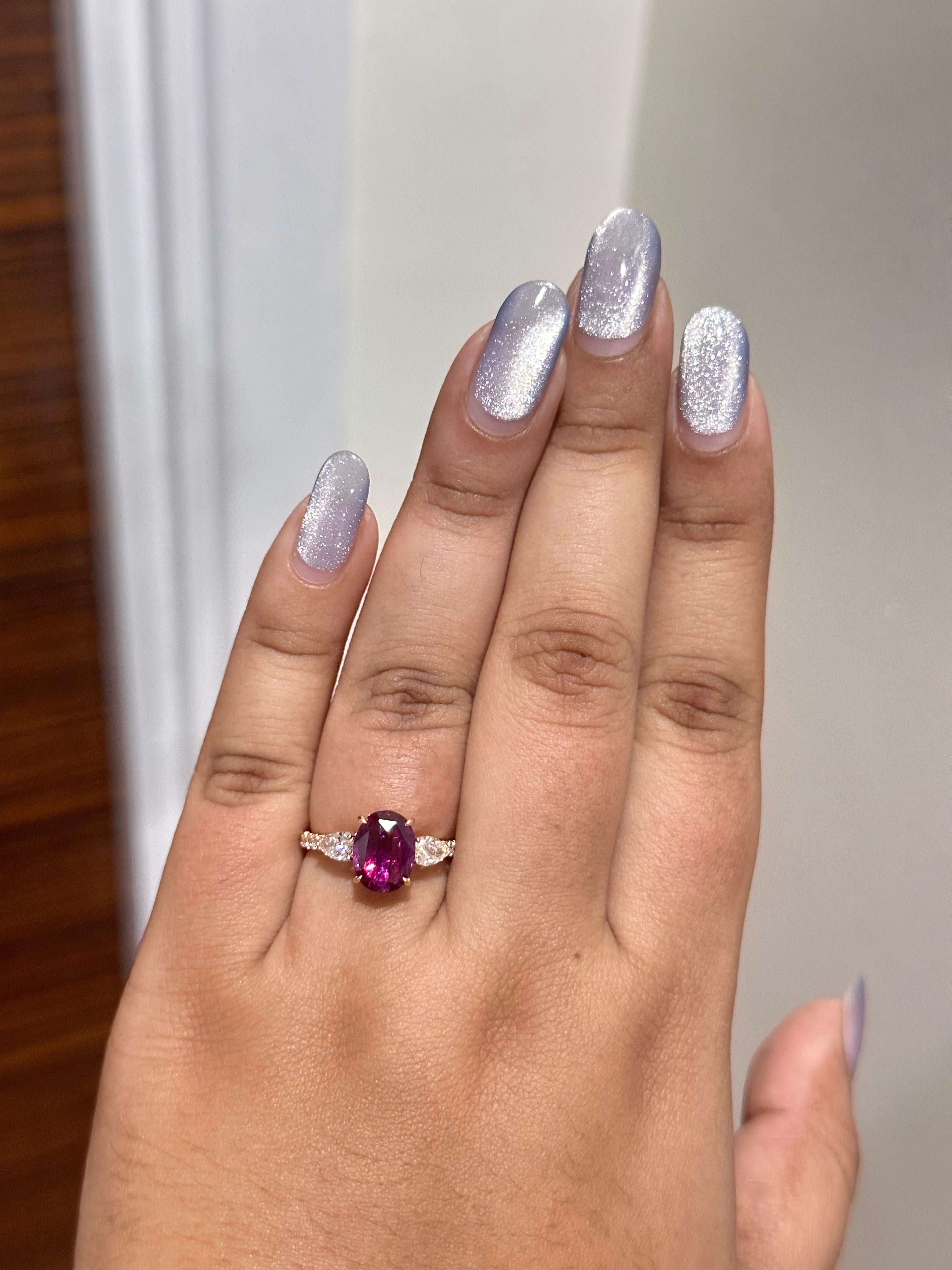 Women's 3.10 Carat Ruby (No-Heat) Diamond Cocktail Ring For Sale