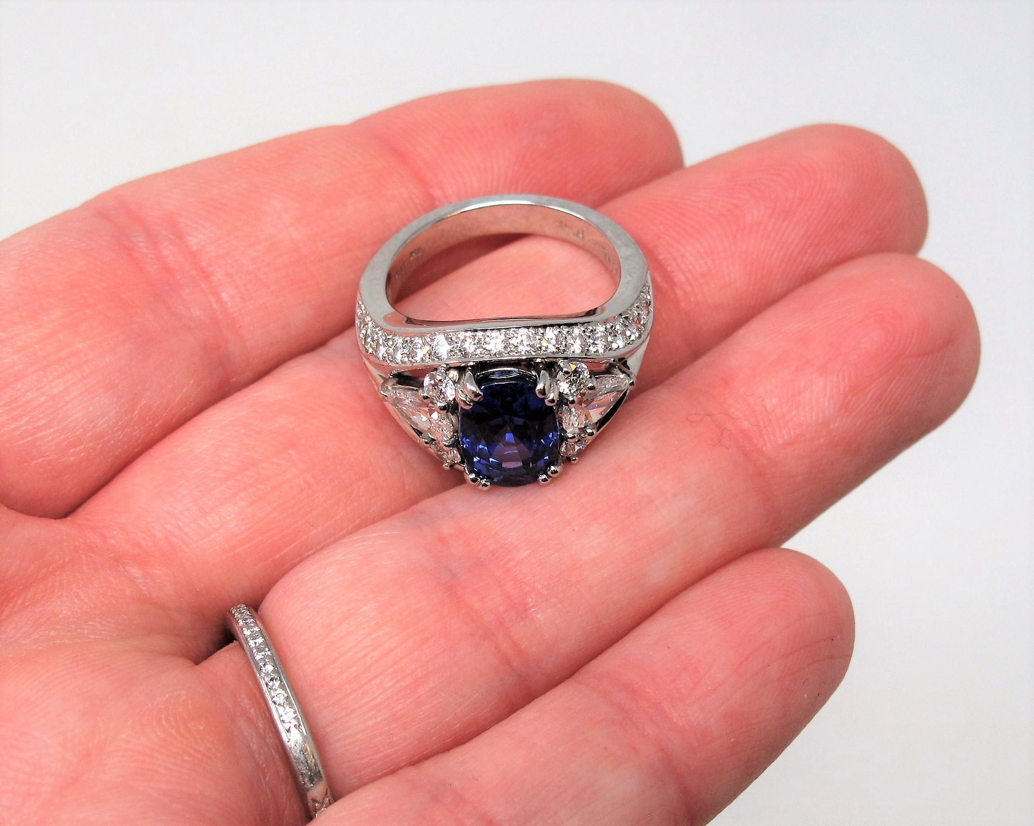 Women's 3.10 Carat Untreated Oval Mixed Cut Sapphire and Diamond Ring in Platinum For Sale