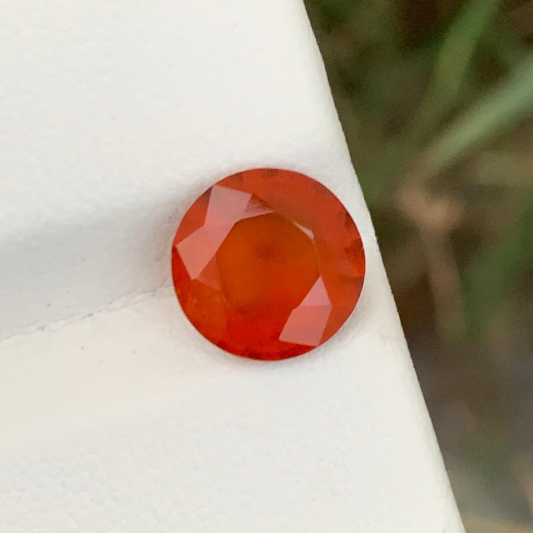 3.10 Carats Faceted Orange Hessonite Garnet Round Shape Ring Gemstone For Sale 10