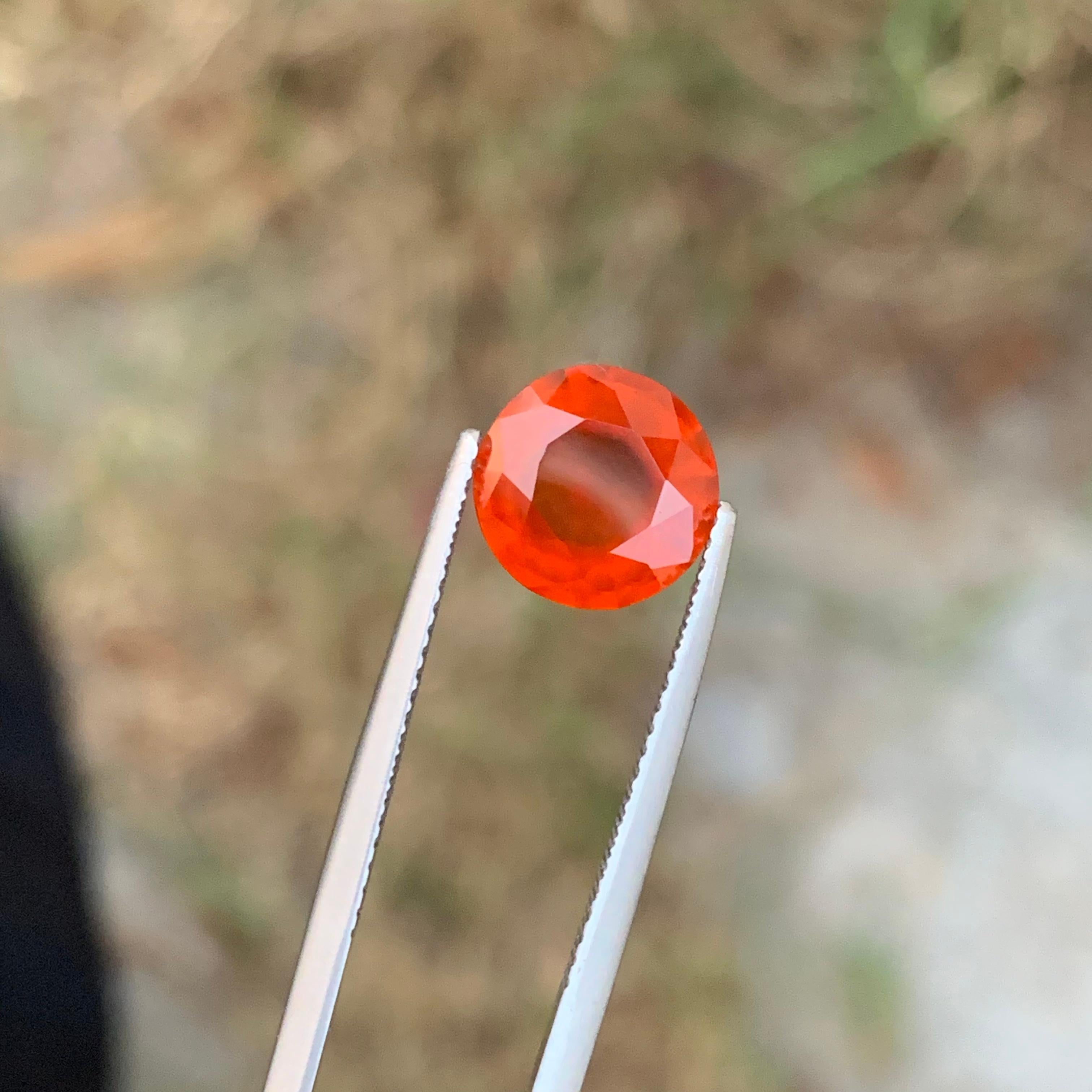 3.10 Carats Faceted Orange Hessonite Garnet Round Shape Ring Gemstone For Sale 2