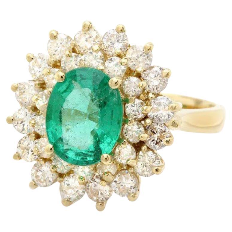 3,10 Karat Natürlicher Smaragd und Diamant 18K Massiv Gelbgold Ring im Angebot