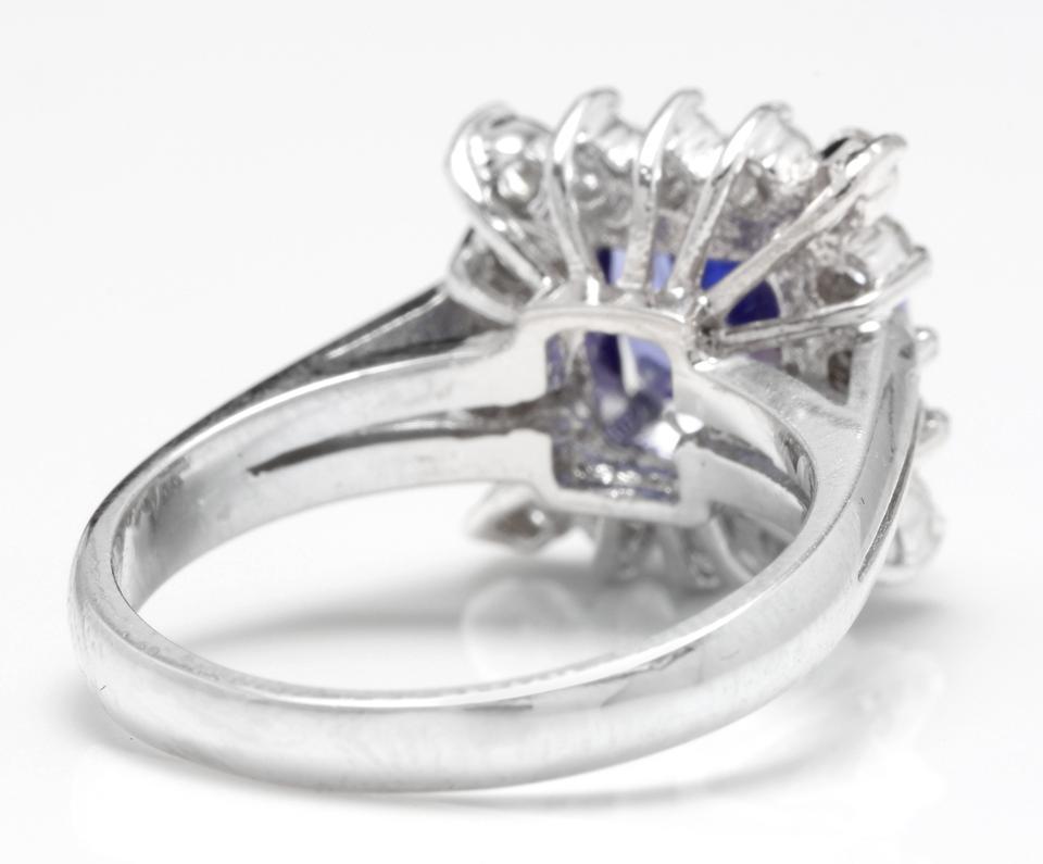 3.10 Carat Natural Tanzanite and Diamond 14 Karat Solid White Gold Ring In New Condition For Sale In Los Angeles, CA