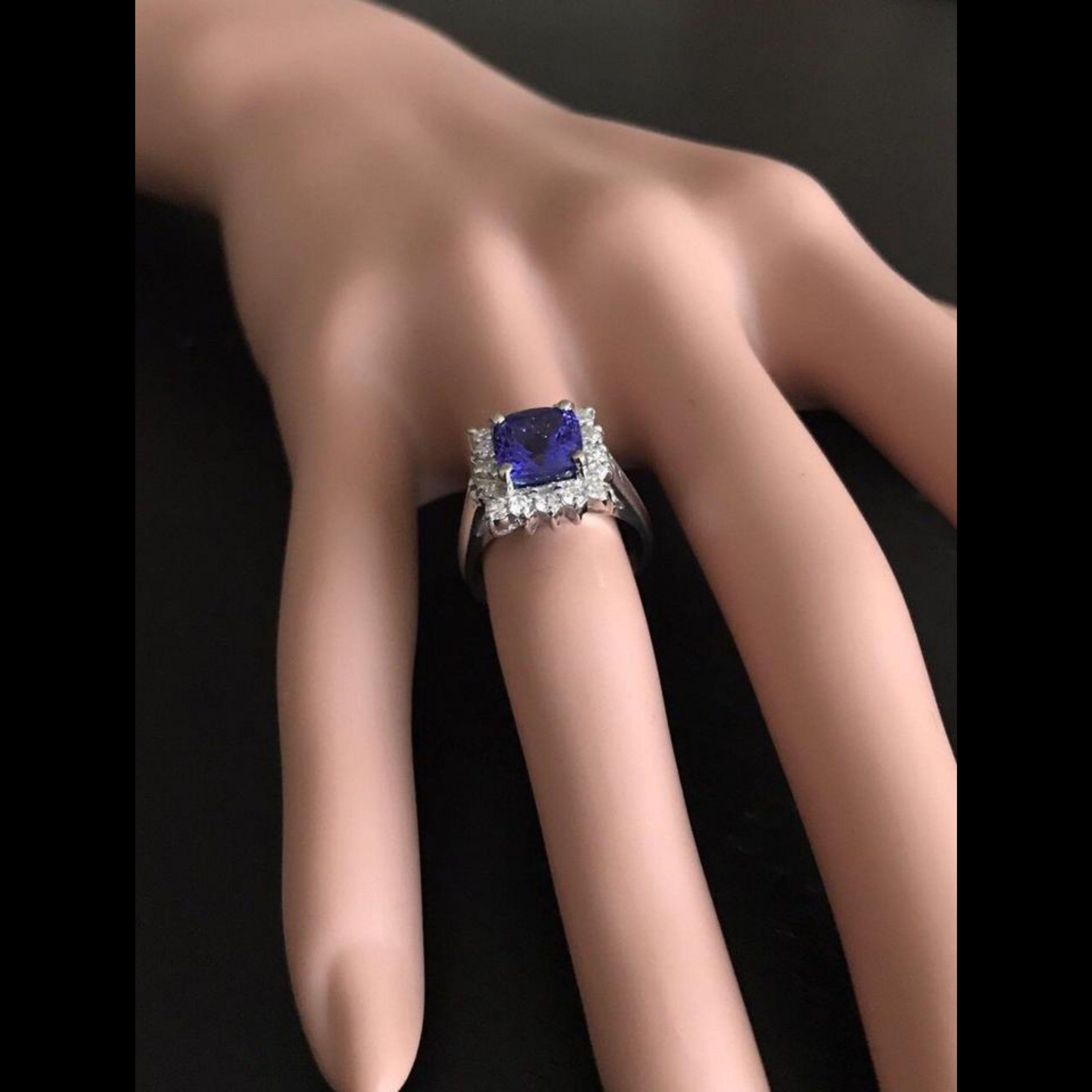 Women's 3.10 Carat Natural Tanzanite and Diamond 14 Karat Solid White Gold Ring For Sale