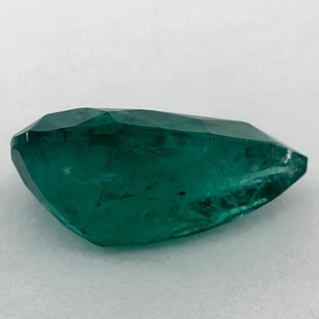 3.10 Karat Smaragd Birne Loser Edelstein im Zustand „Neu“ im Angebot in Fort Lee, NJ