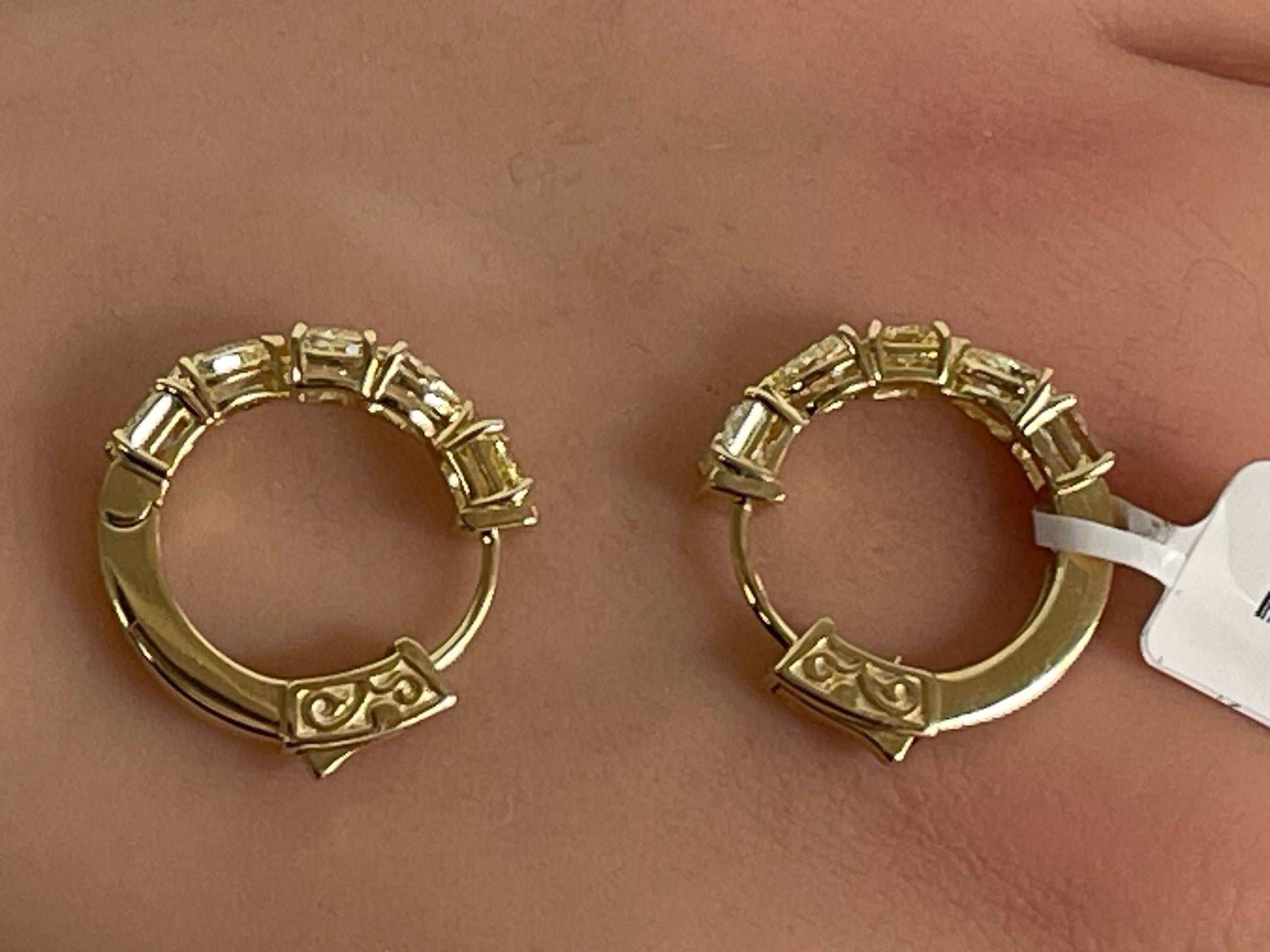 3.10 Ctw. Créoles fantaisie en or jaune 14 carats avec diamants jaunes de forme fantaisie en vente 5