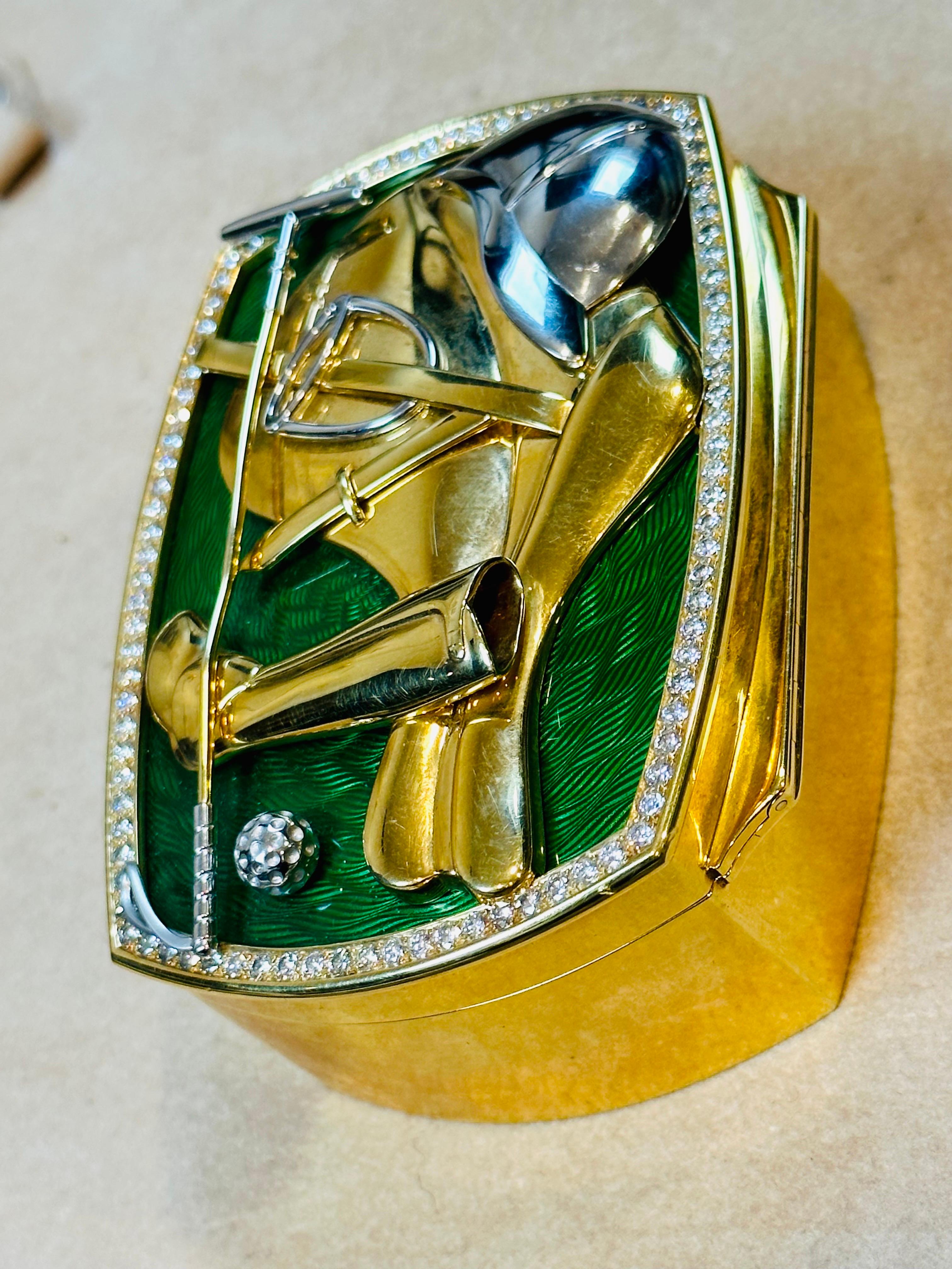 Women's or Men's 310 Grams 18 Karat Yellow Gold & Diamonds Polo Gamer Box, Art Deco, Rare APLC