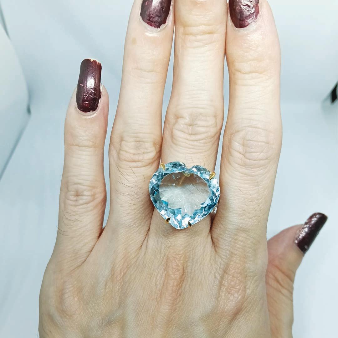 31,00 carati. Anello a cuore con topazio blu. Argento sterling con placcatura in oro 18 carati. in vendita 4