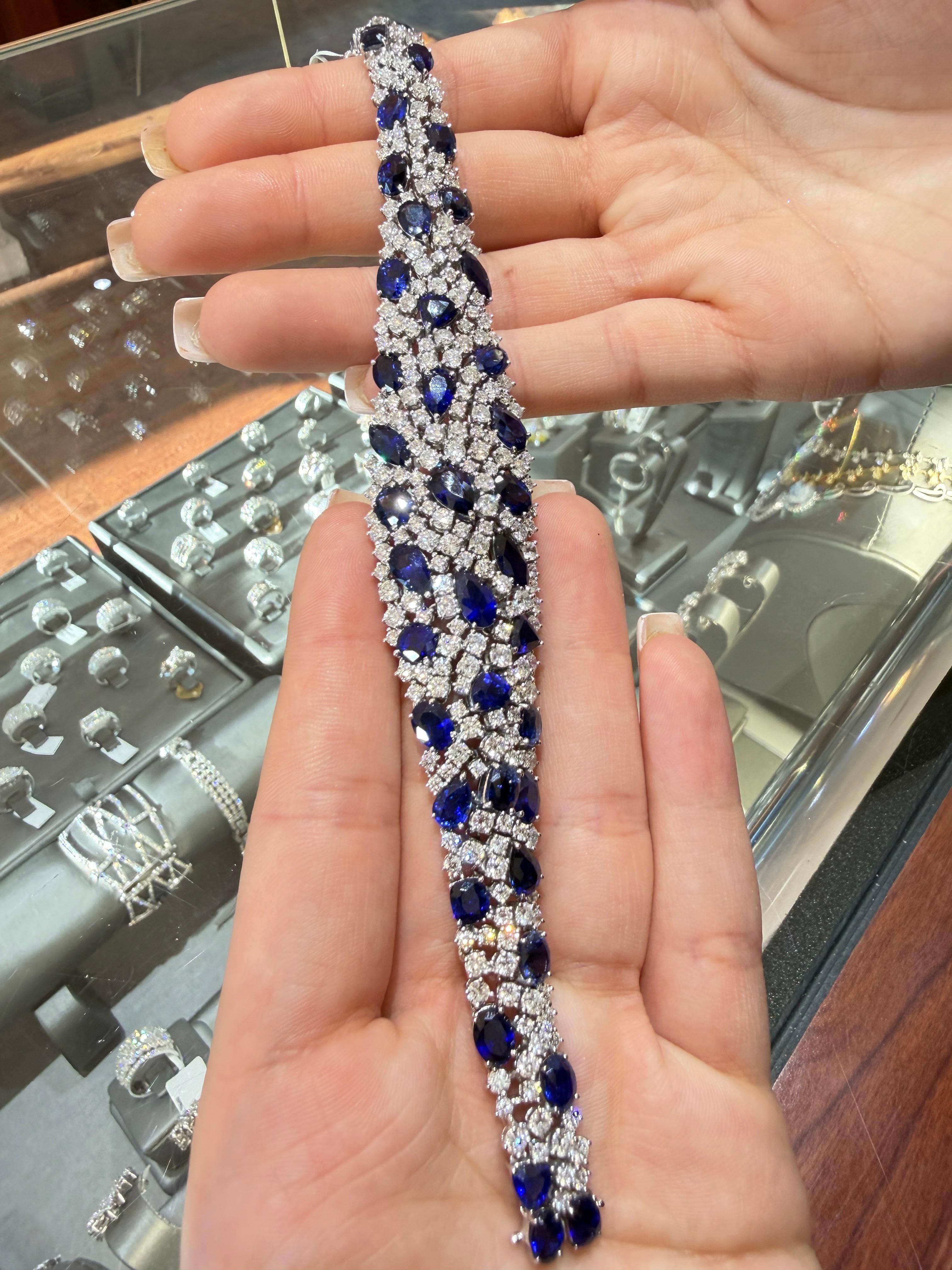 31,00 ct Zafiro de Ceilán 11,00 ct Diamante Pulsera de Alta Joyería en Oro Blanco de 18K en venta 4