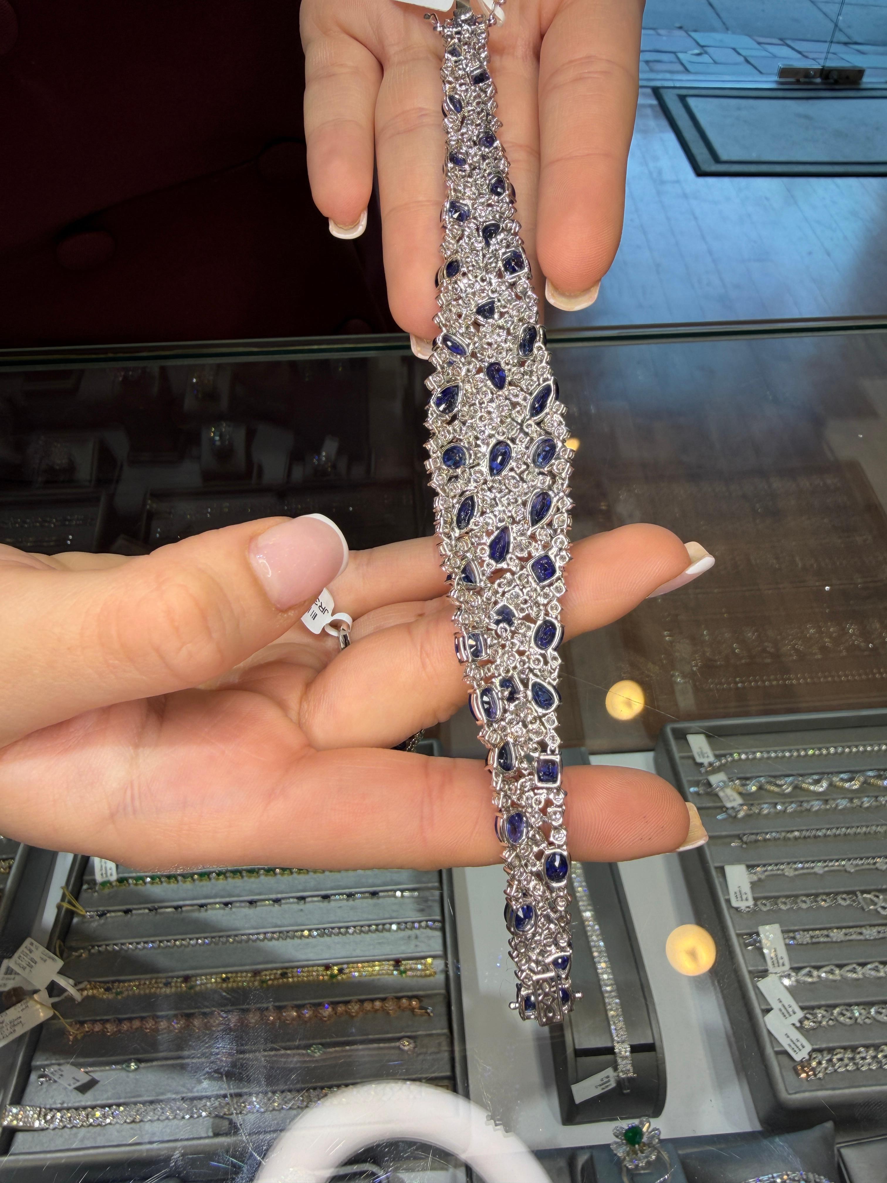 31,00 ct Zafiro de Ceilán 11,00 ct Diamante Pulsera de Alta Joyería en Oro Blanco de 18K en venta 6