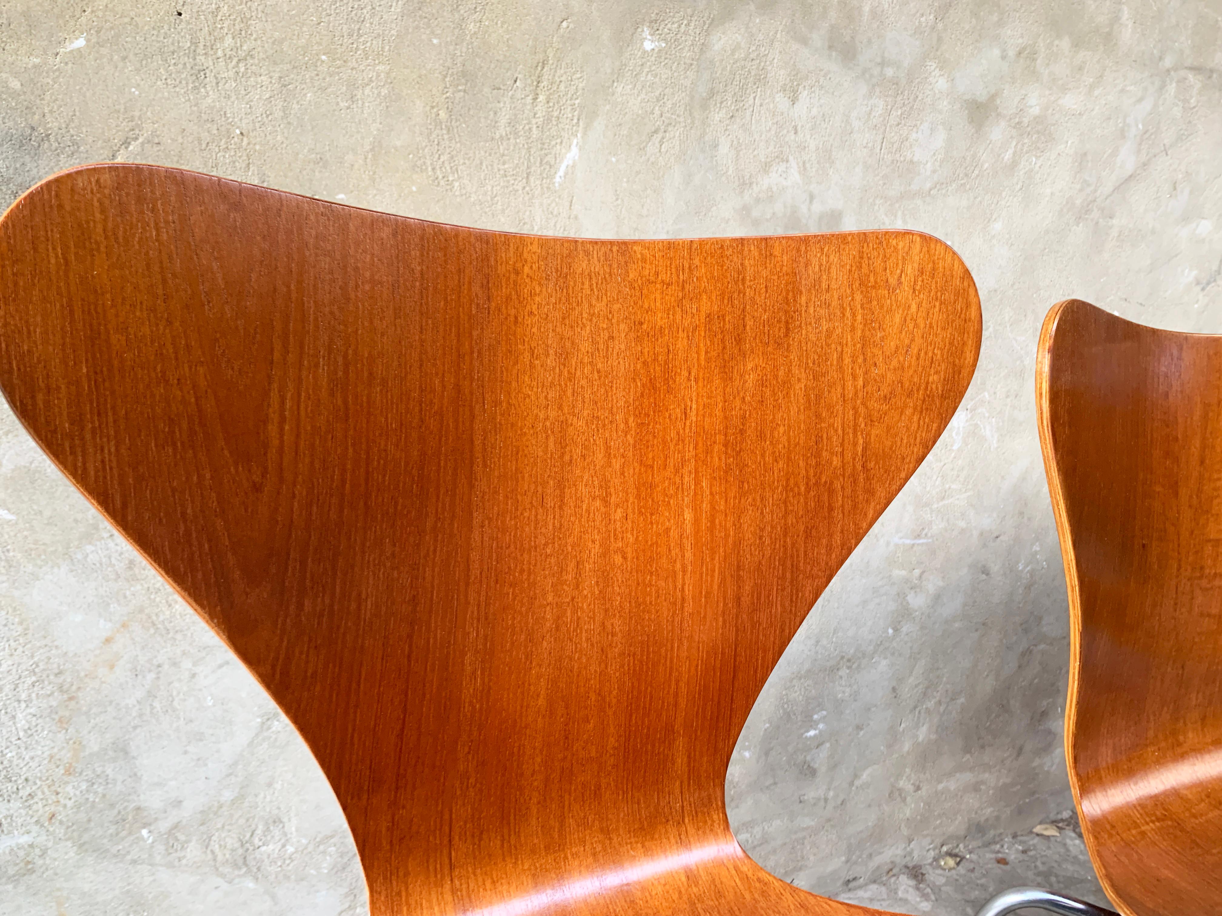 3107 Butterfly Chairs in Teak by Arne Jacobsen for Fritz Hansen, 1960s 3