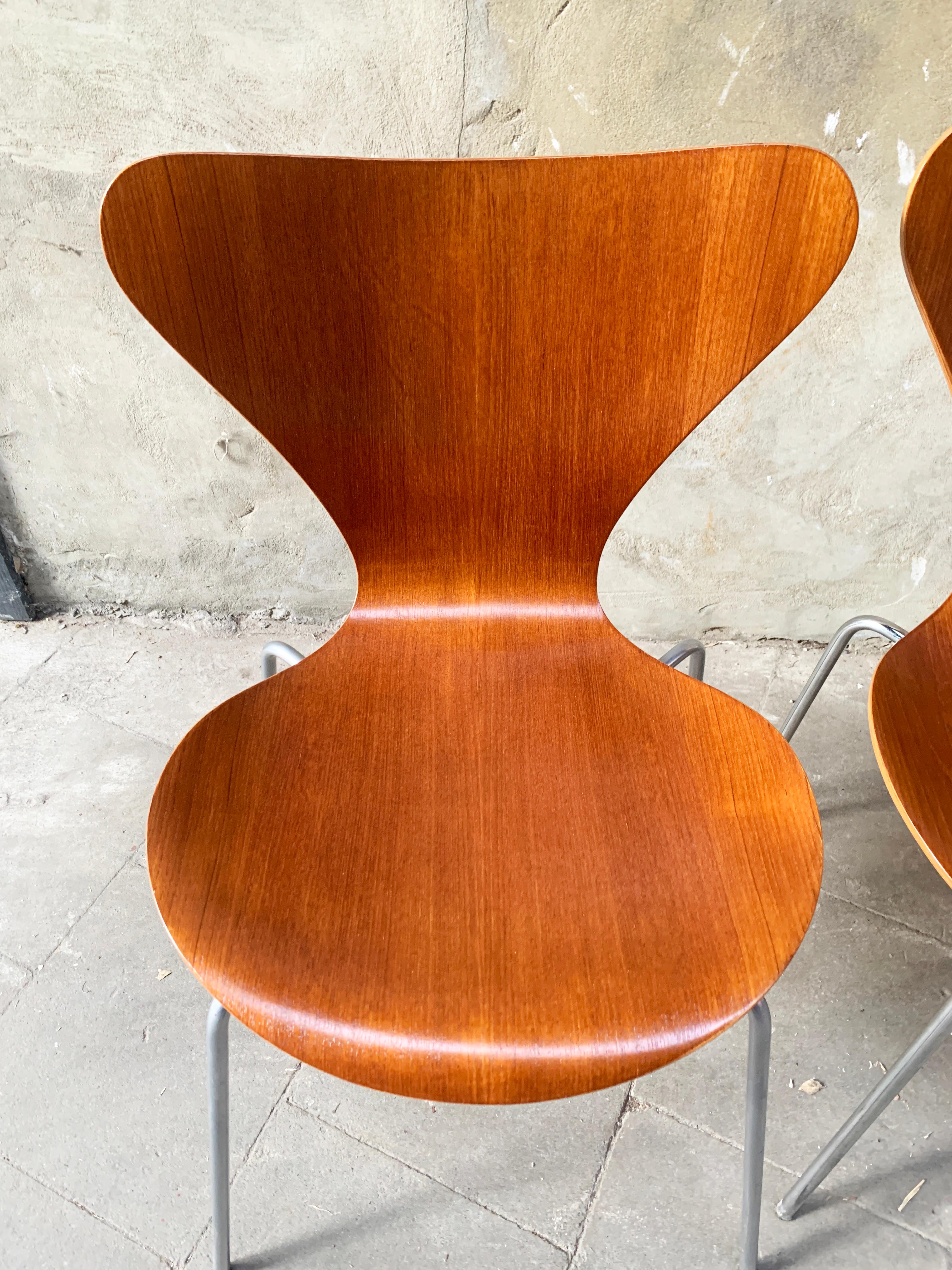 20th Century 3107 Butterfly Chairs in Teak by Arne Jacobsen for Fritz Hansen, 1960s