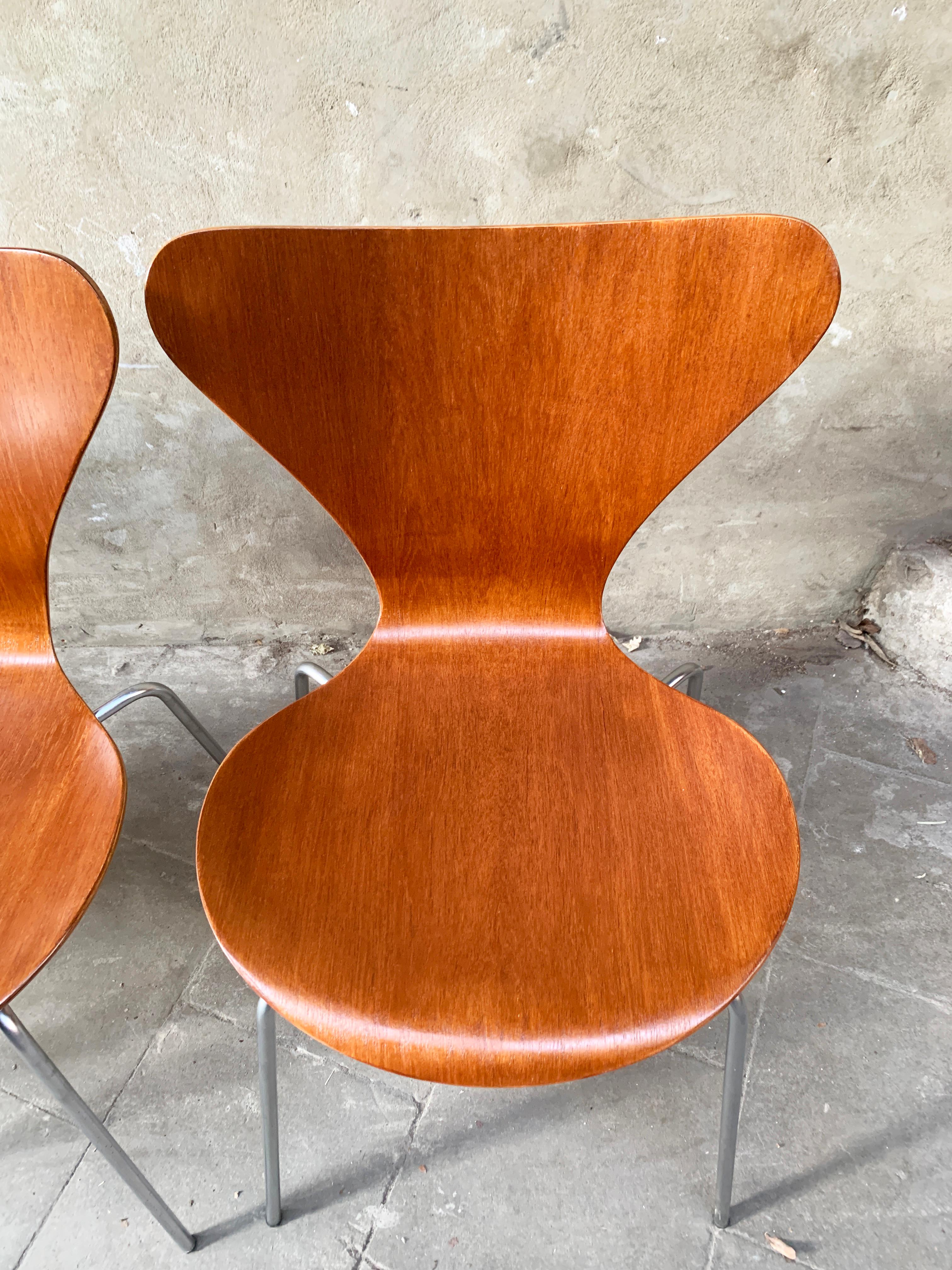 3107 Butterfly Chairs in Teak by Arne Jacobsen for Fritz Hansen, 1960s 2