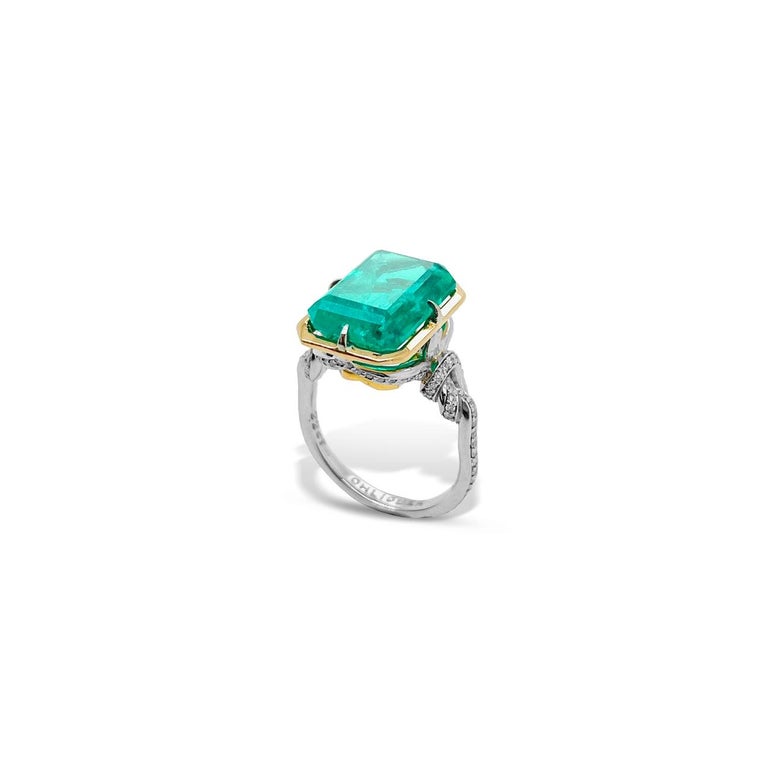 3ct Natural Emerald in Forget Me Knot Style Ring Platinum and 22ct Gold For Sale 2