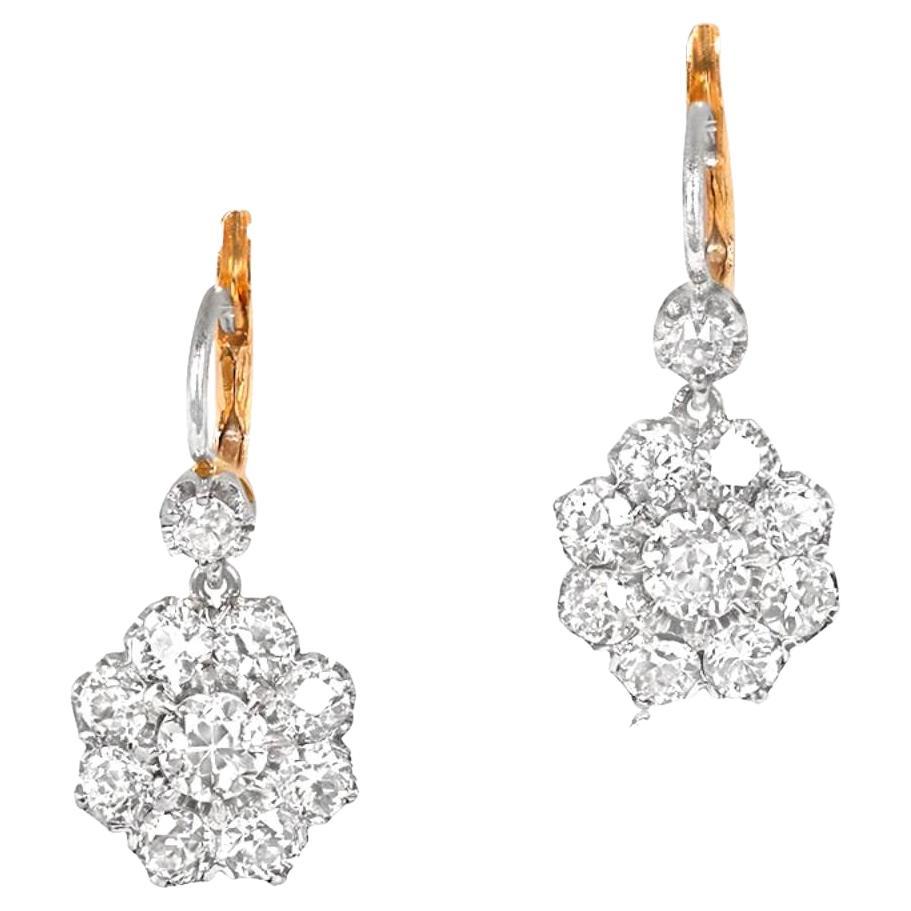 3.10 Carat Old Euro-Cut Diamond Earrings, Vs1-Vs2 Clarity, Yellow Gold, Platinum For Sale