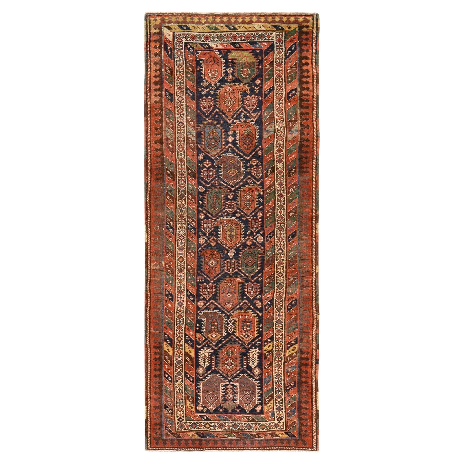 3
10 "x10
 Marineblauer Antiker Persischer Kurdischer Dorf Handgeknüpfter Wollteppich Läufer im Angebot