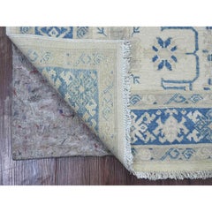 3'10"x5'6" Ivory Vintage Look Kazak with Floral Elements Hand Knotted Wool Rug