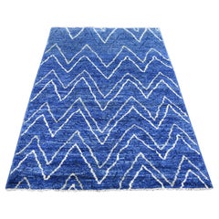 3'10 "x5'9" Tapis berbère marocain en laine douce et brillante, noué à la main, bleu marine