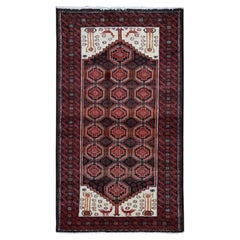 Tappeto annodato a mano in pura lana, 3'10"x7'1", rosso, stile vintage Farsian con motivo di pavoni