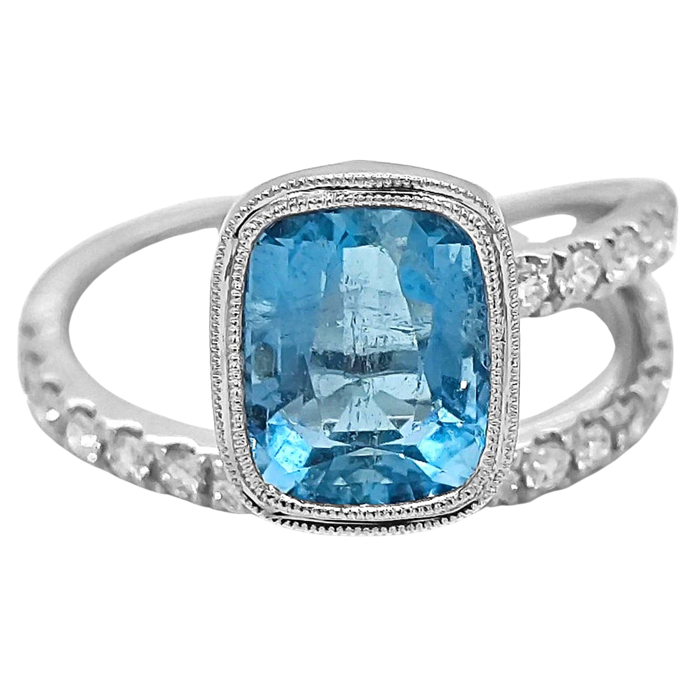 3.11 Carat Aquamarine and White Diamond White Gold Ring