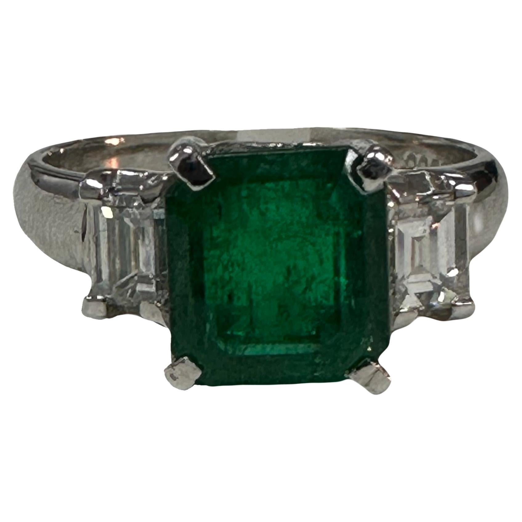 1.66 Carat Colombian Emerald & Diamond Three-stone Ring in Platinum 900