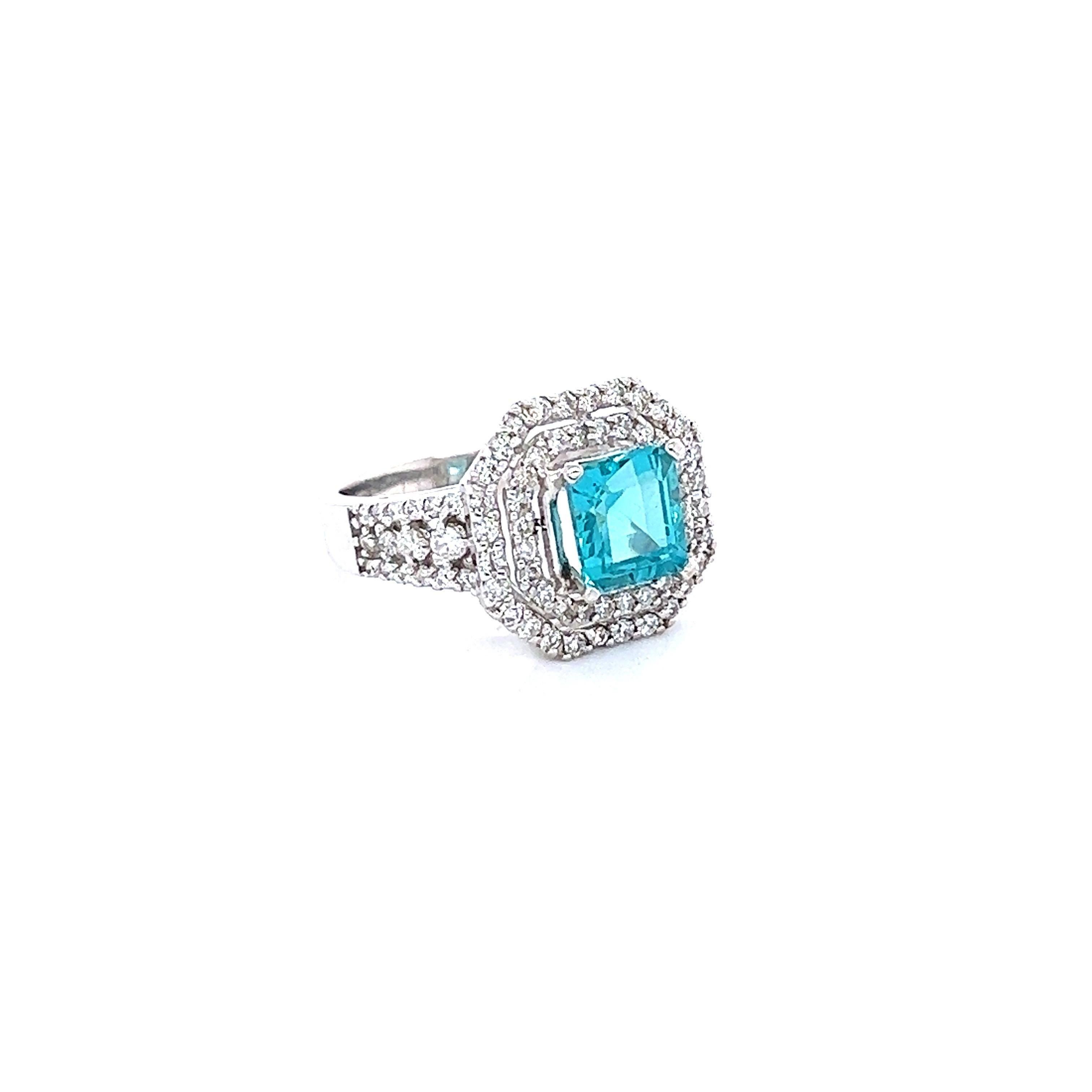 Taille coussin Bague en or blanc avec apatite naturelle et diamant naturel de 3,11 carats en vente