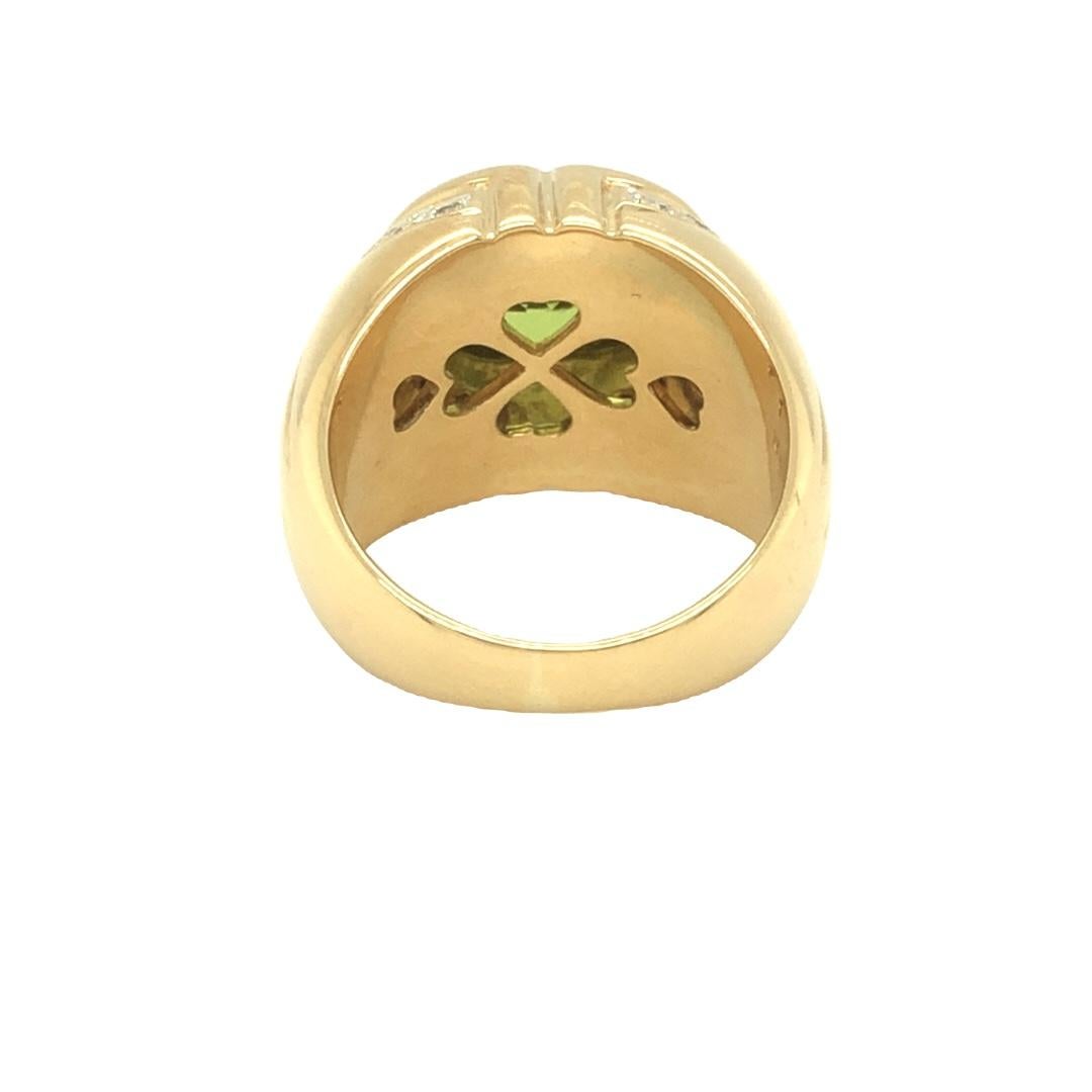 3.11 Carat Peridot and Diamond Ring 18k Yellow Gold For Sale 1