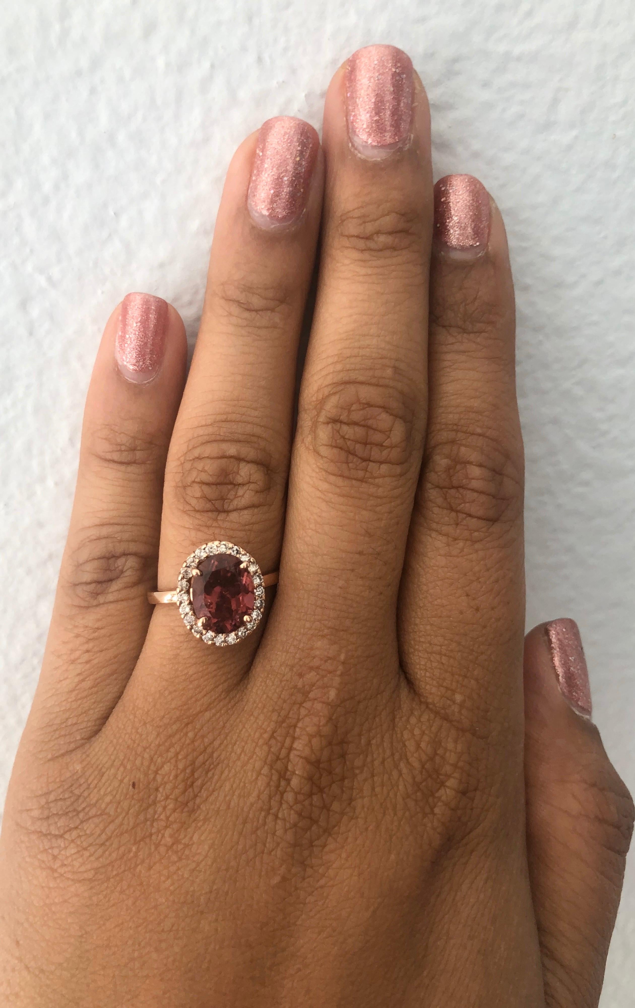 Verlobungsring aus 14 Karat Roségold mit 3,11 Karat rosa Turmalin und Diamant im Zustand „Neu“ im Angebot in Los Angeles, CA