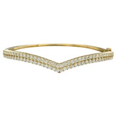 3,11 Karat Gesamt Doppelreihiger Diamant-Chevron-Armreif aus 14 Karat Gold