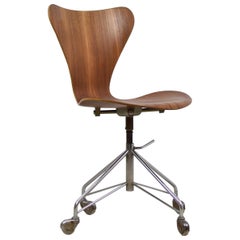 ‘3117’ Swivel Desk Chair by Arne Jacobsen for Fritz Hansen, Denmark, 1955