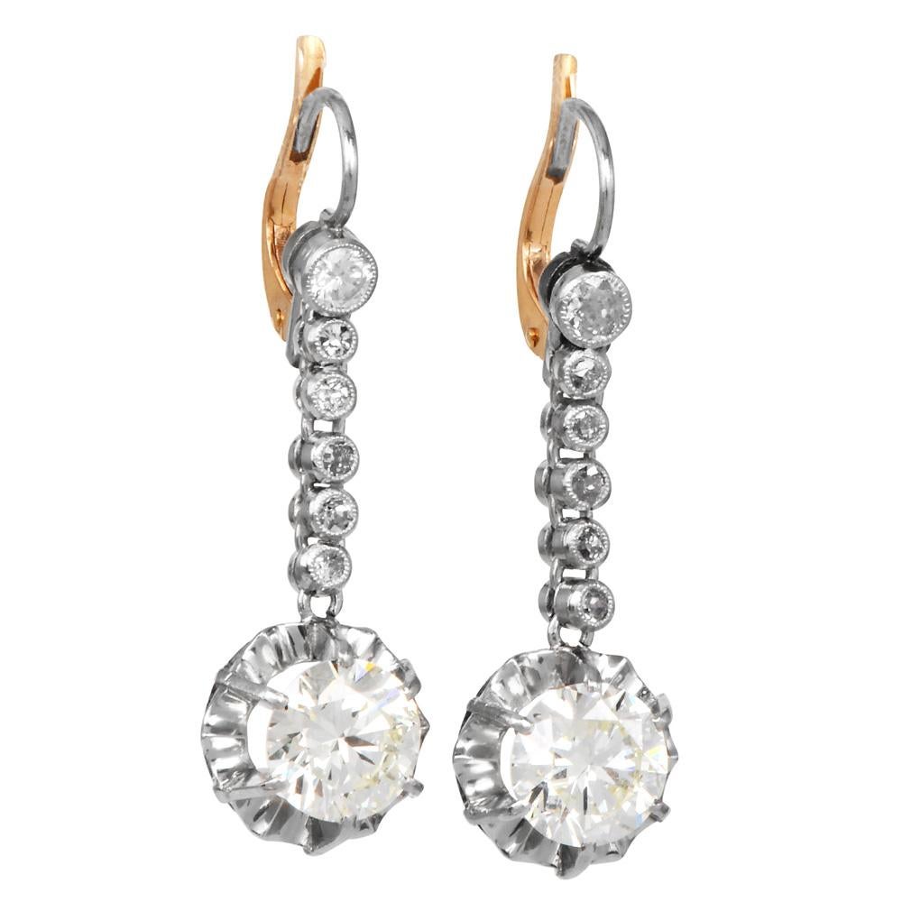 Taille rose Boucles d'oreilles pendantes en or rose 18K avec diamant de 3,11 ct et platine en vente
