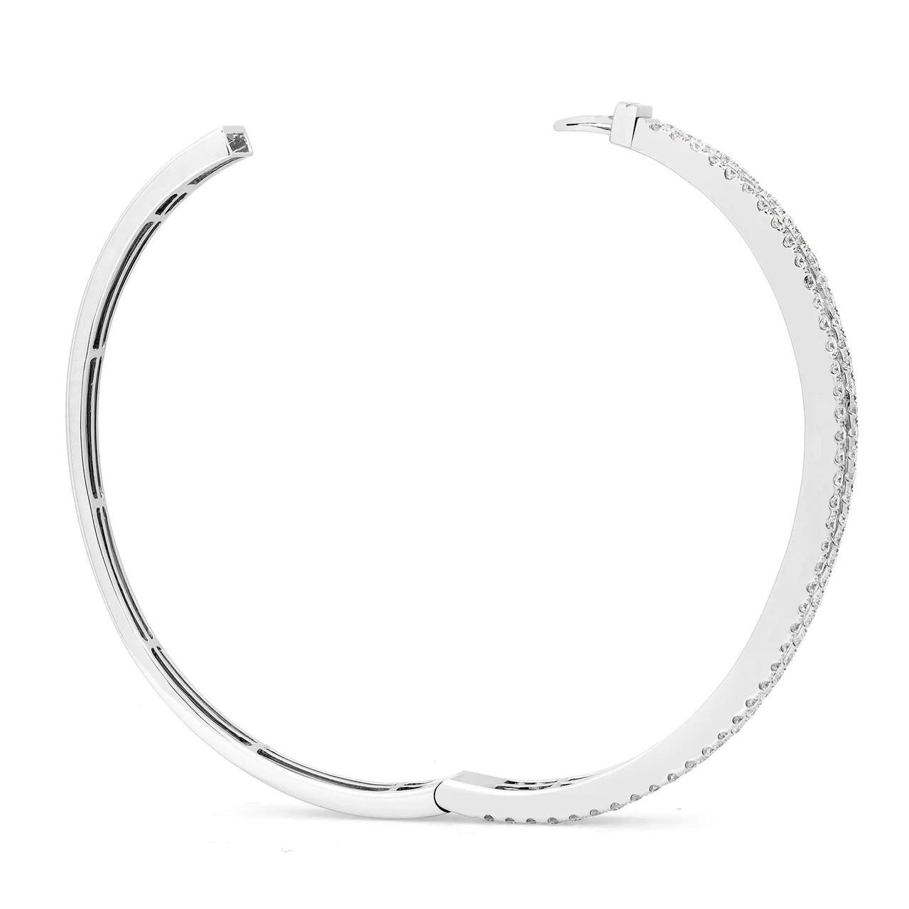 3.12 Carat Baguette & Round-Cut Diamond Bangle Bracelet 18K White Gold In New Condition For Sale In New York, NY