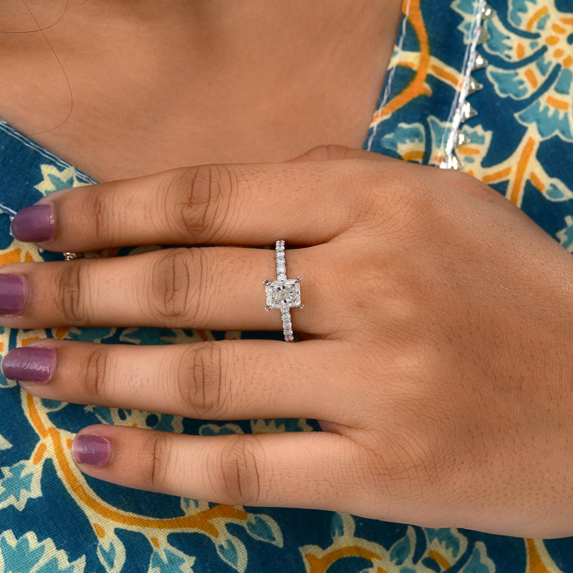 3,12 quilates SI Claridad HI Color Anillo solitario con banda de diamantes Oro blanco 14 quilates en venta 1
