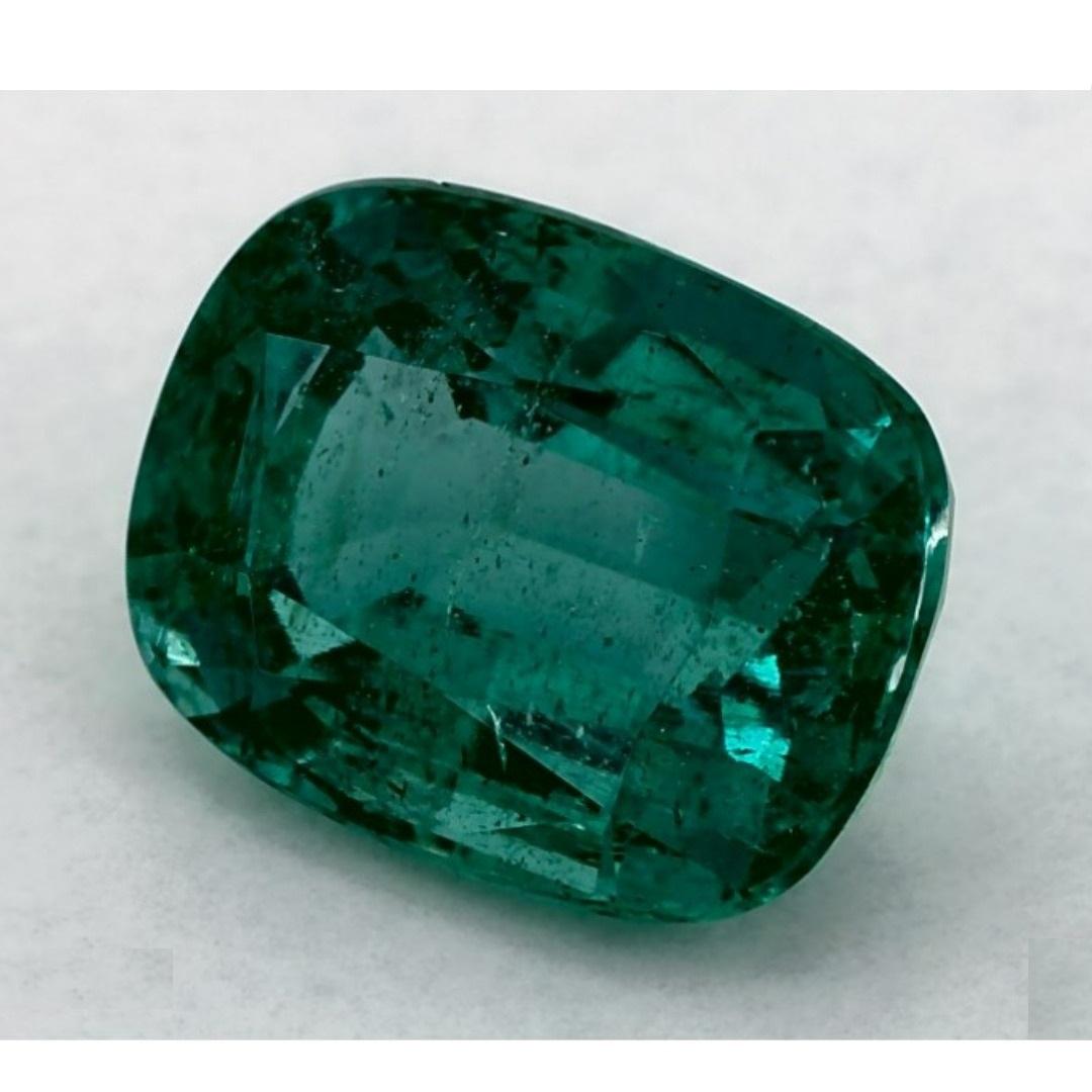 3.12 Cts Emerald Cushion Cut Loose Gemstone In New Condition For Sale In Fort Lee, NJ