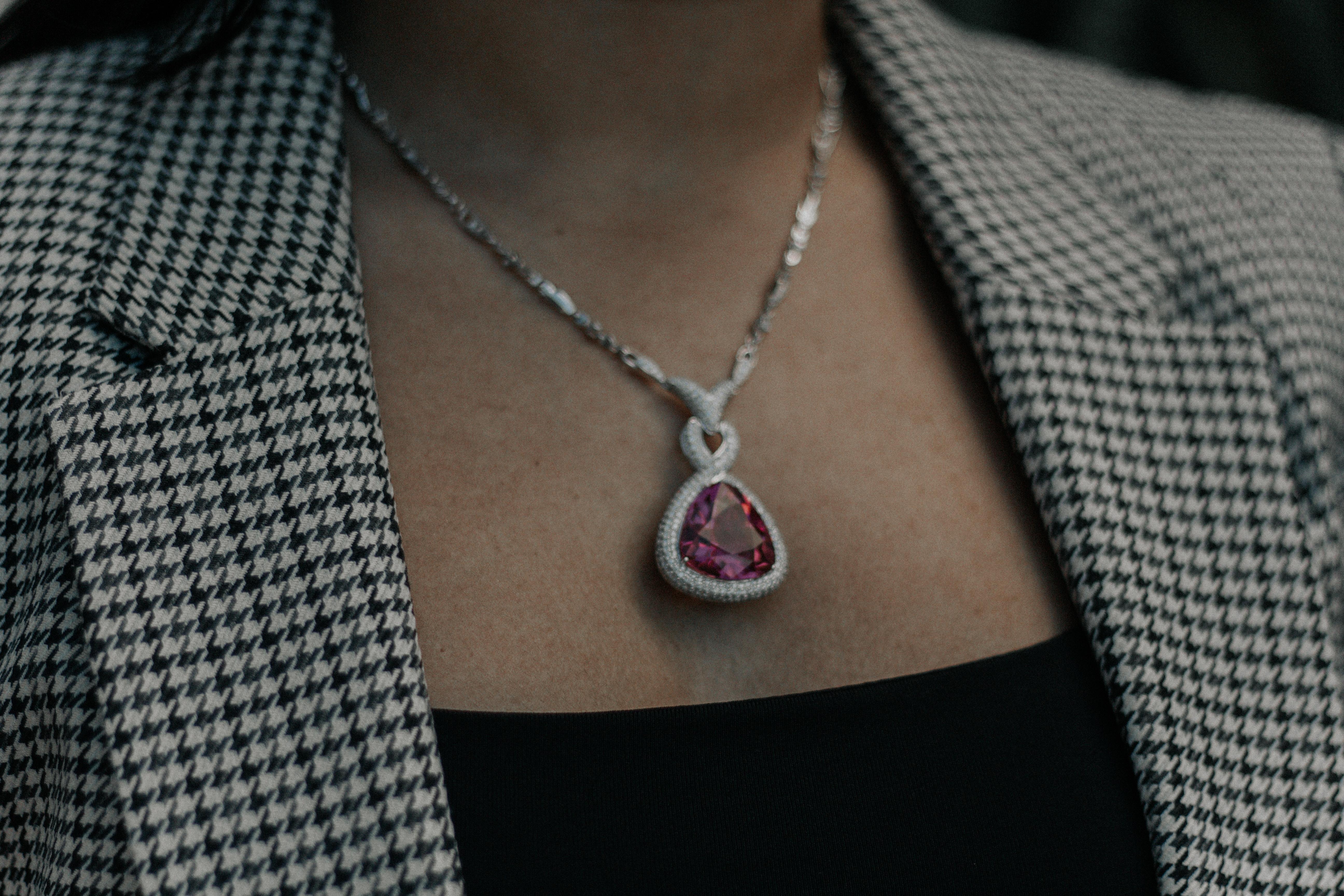 Renaissance 31.24ct Pink Tourmaline Pear Shaped 4.38ct Diamond 18kt White Gold Drop Necklace For Sale