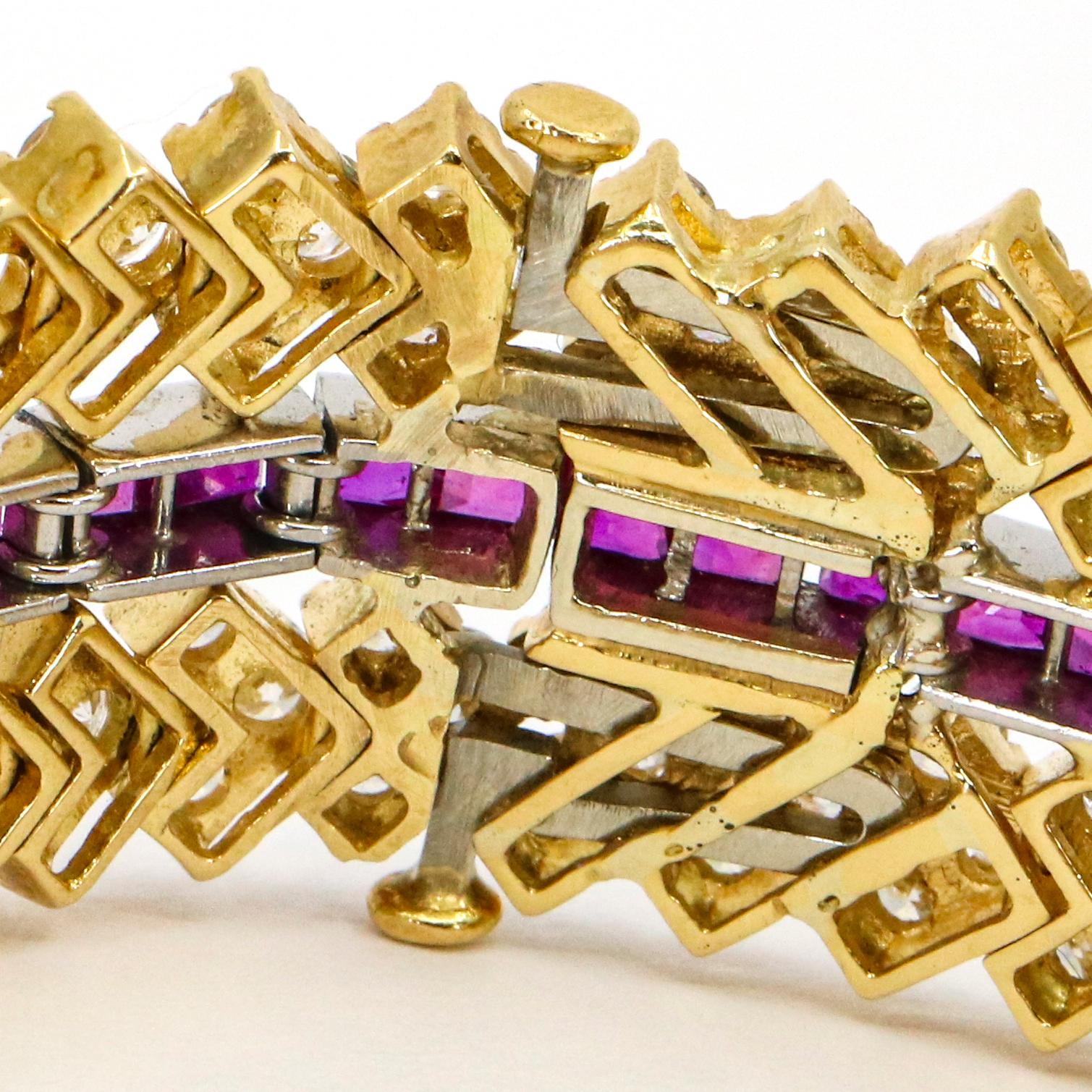 31.28 Carat 18 Karat Yellow Gold Ruby Diamond Wide Bracelet In Excellent Condition For Sale In Fort Lauderdale, FL