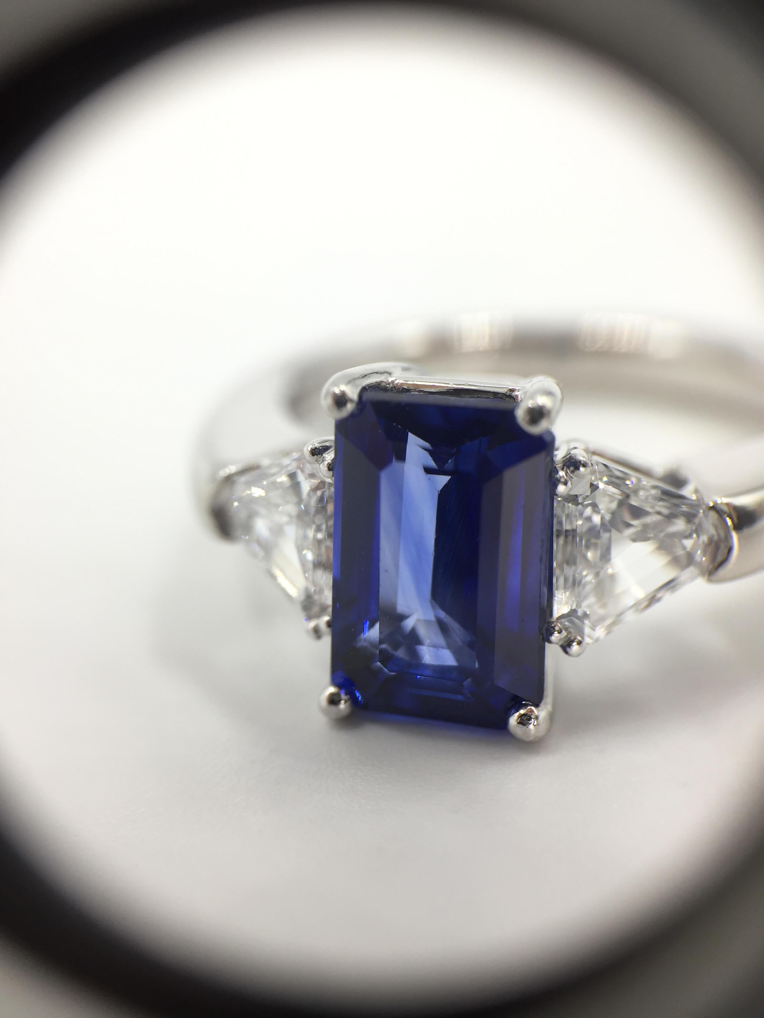 3.13 Carat Blue Sapphire Platinum Ring with Trillion Diamonds 2