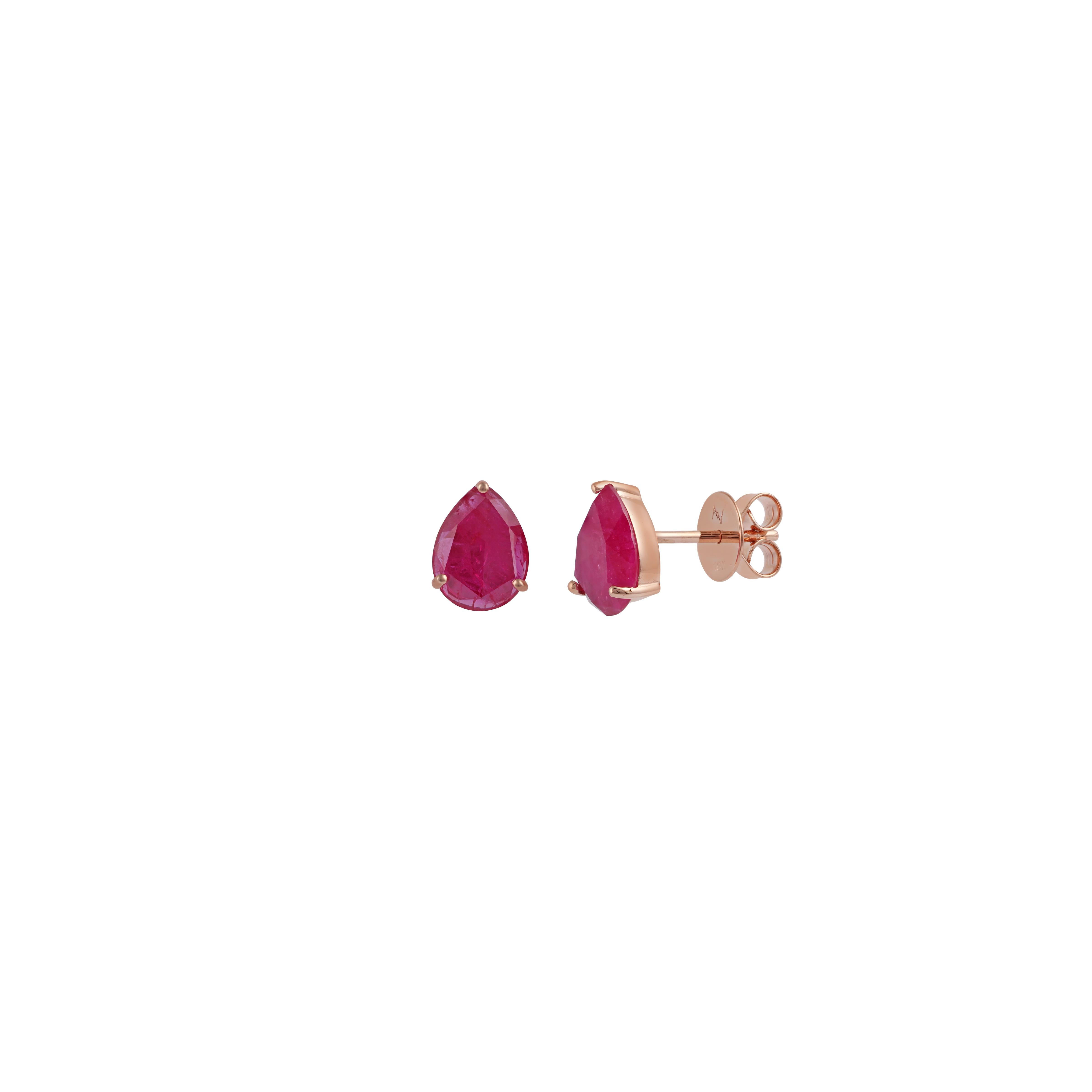 Contemporary 3.13 Carat Mozambique Ruby Stud Earrings in 18k Rose Gold For Sale