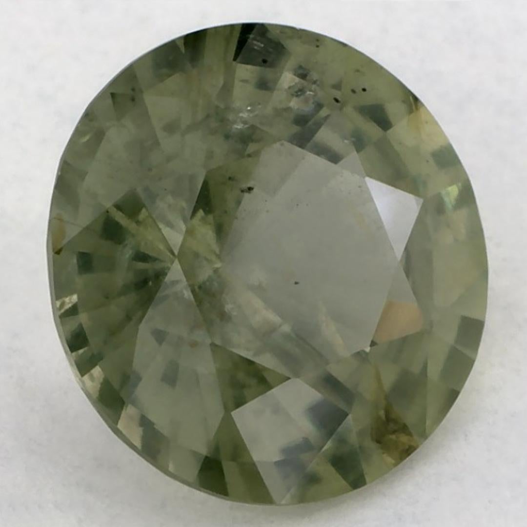 This natural Green sapphire offers elegance and sophistication. With its rich color saturation and precise cutting, it is the perfect centerpiece for an engagement ring or luxury jewelry design.

This sapphire originates from Sri Lanka (Ceylon),