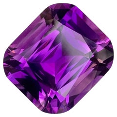 31.30 Carat Natural Loose Amethyst Gemstone From Brazil