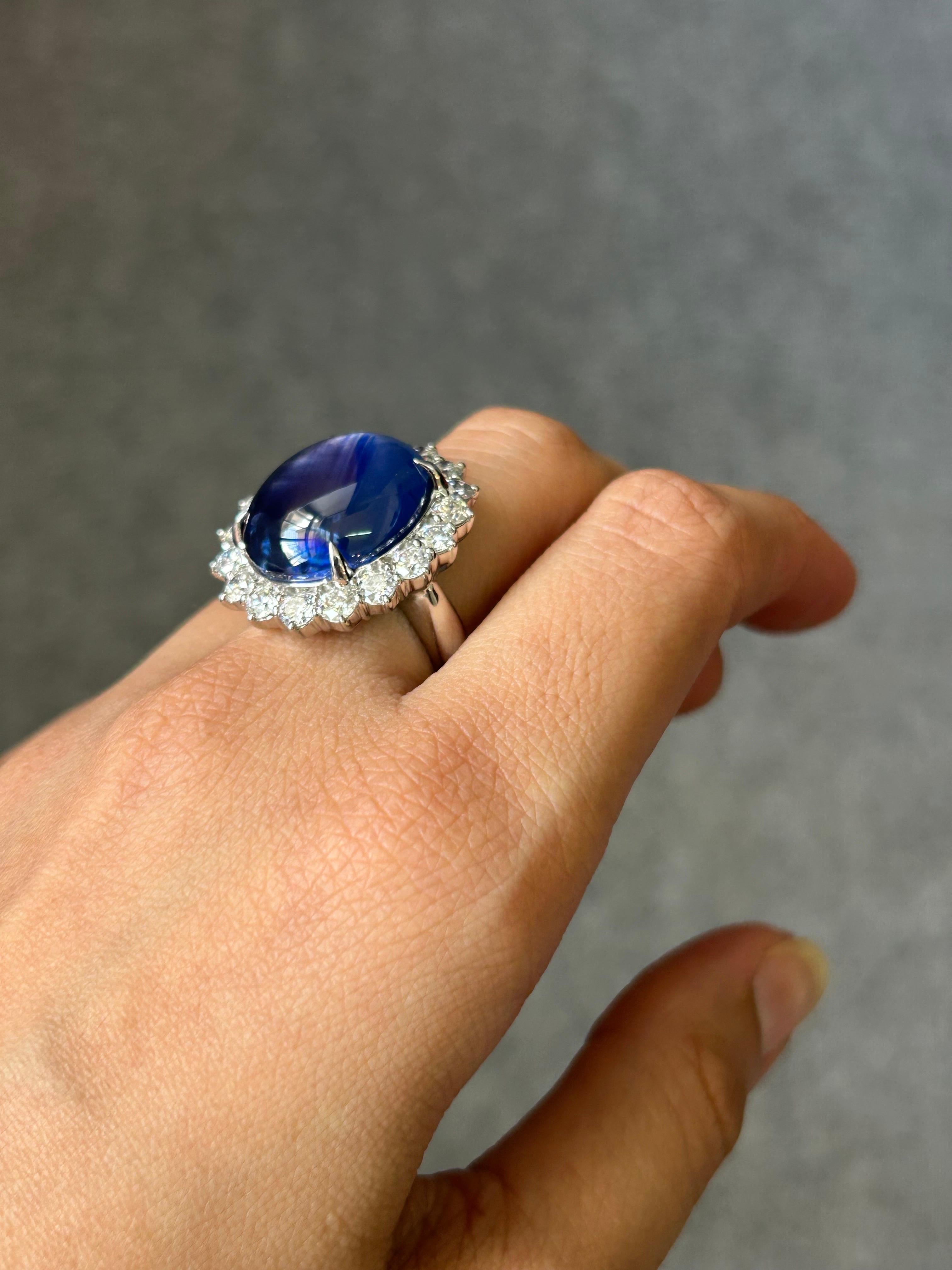 Anello con zaffiro blu a stella e diamante da 31,36 carati In condizioni Nuovo a Bangkok, Thailand